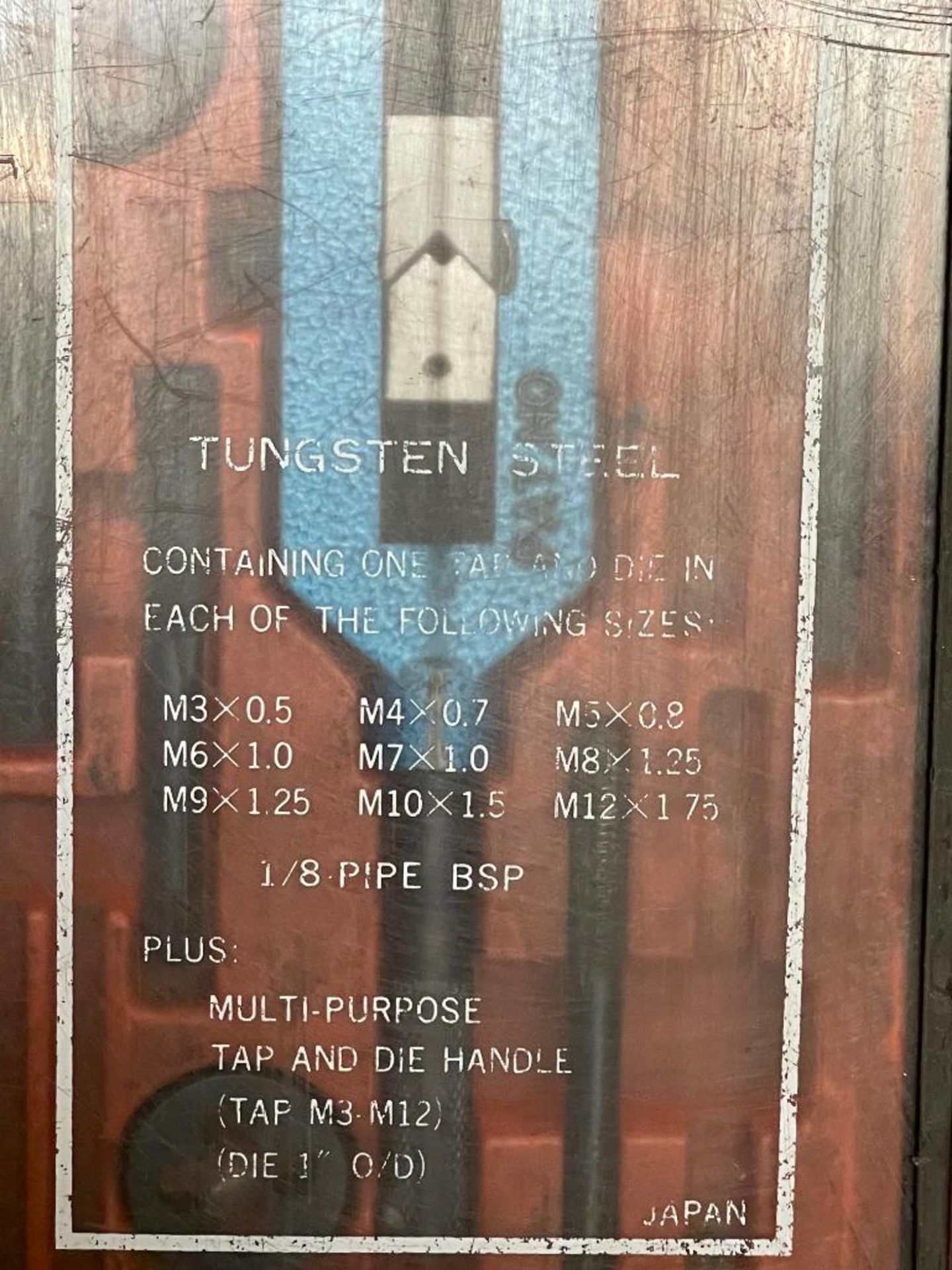 METRIC TAP AND DIE SET LOCATION: WAREHOUSE QTY: 1 - Image 2 of 3