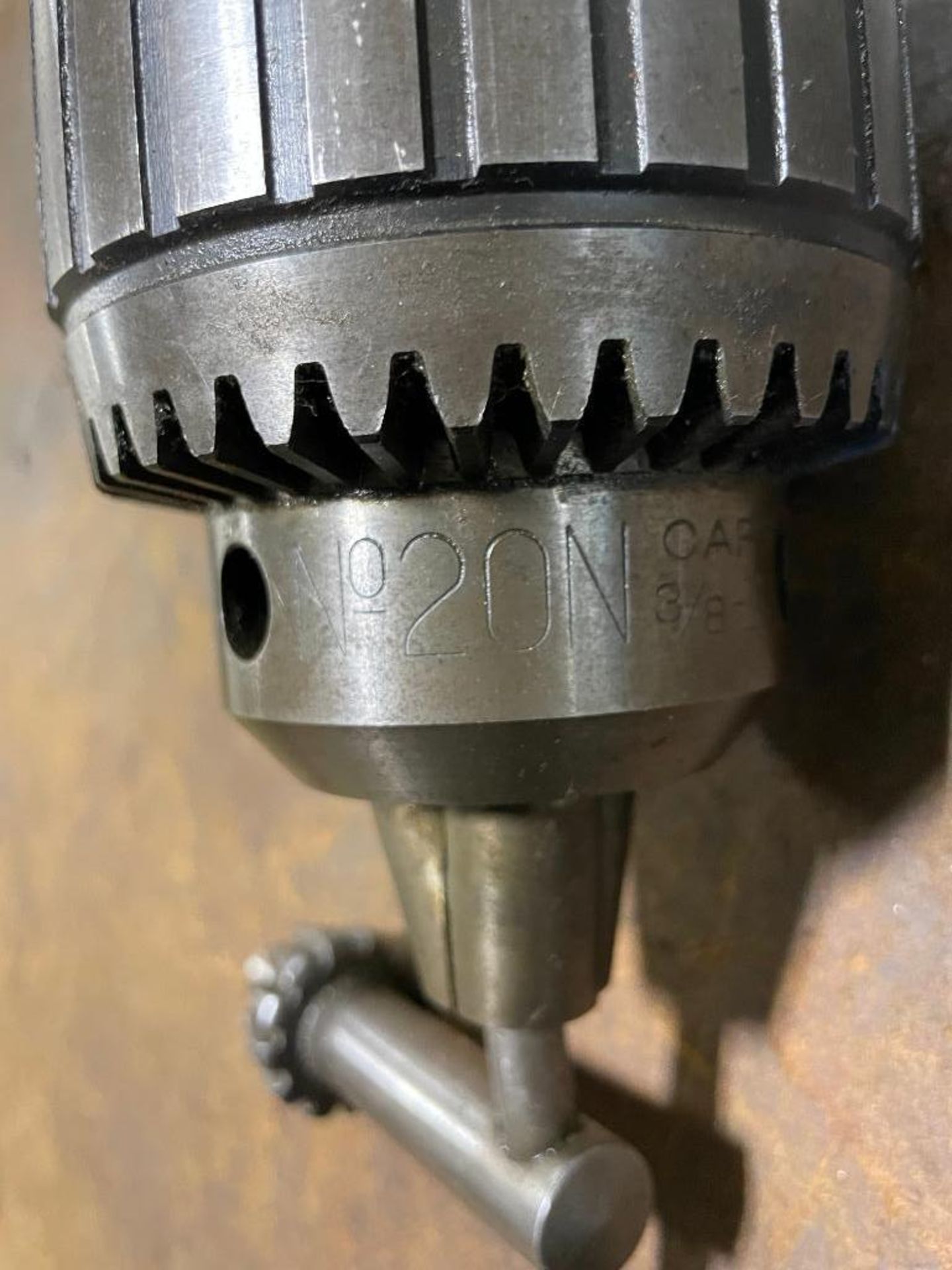 NO. 20N 3/8"-1" MACHINE CHUCK WITH KEY BRAND/MODEL: JACOBS LOCATION: WAREHOUSE QTY: 1 - Image 2 of 5