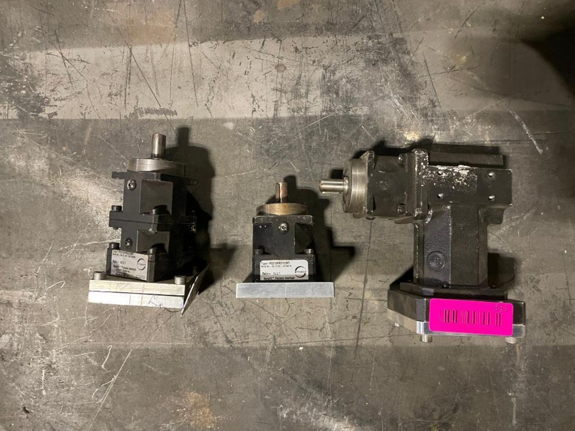 ASSORTED GEARHEAD MOTORS AS SHOWN INFORMATION: WORKING CONDITION UNKNOWN, FOR PARTS QTY: 1 - Image 2 of 4