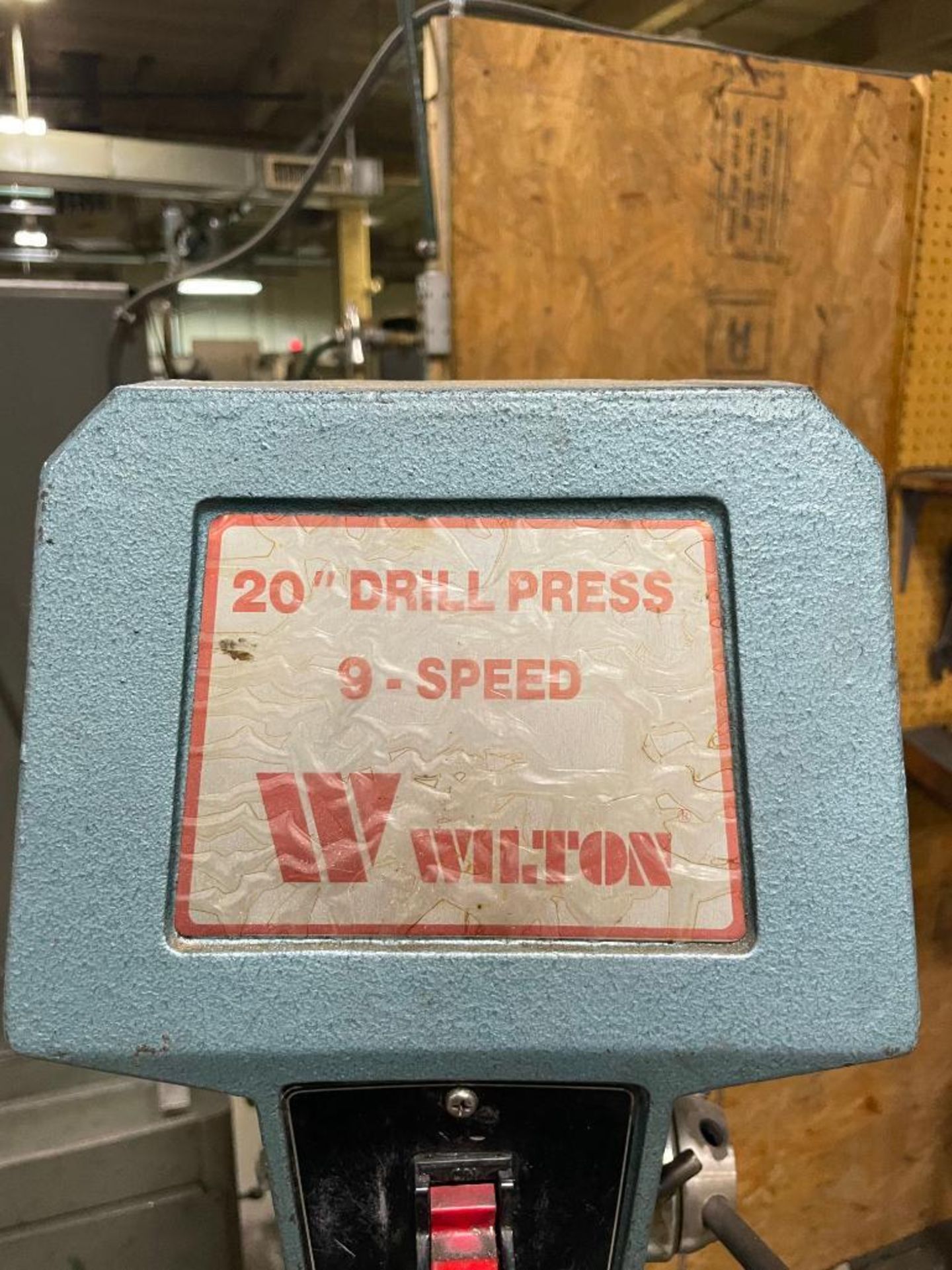 WILTON 2400 20" 9-SPEED DRILL PRESS LOCATION: WAREHOUSE QTY: 1 - Image 6 of 10