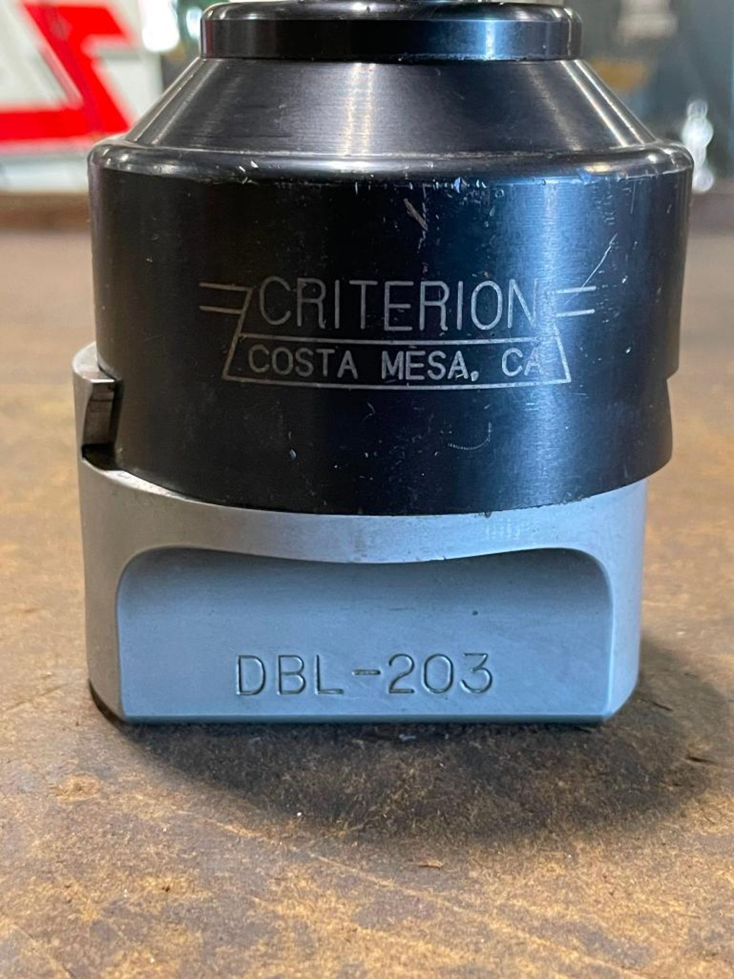 R8 BORING HEAD BRAND/MODEL: CRITERION DBL-203 LOCATION: WAREHOUSE QTY: 1 - Image 2 of 2