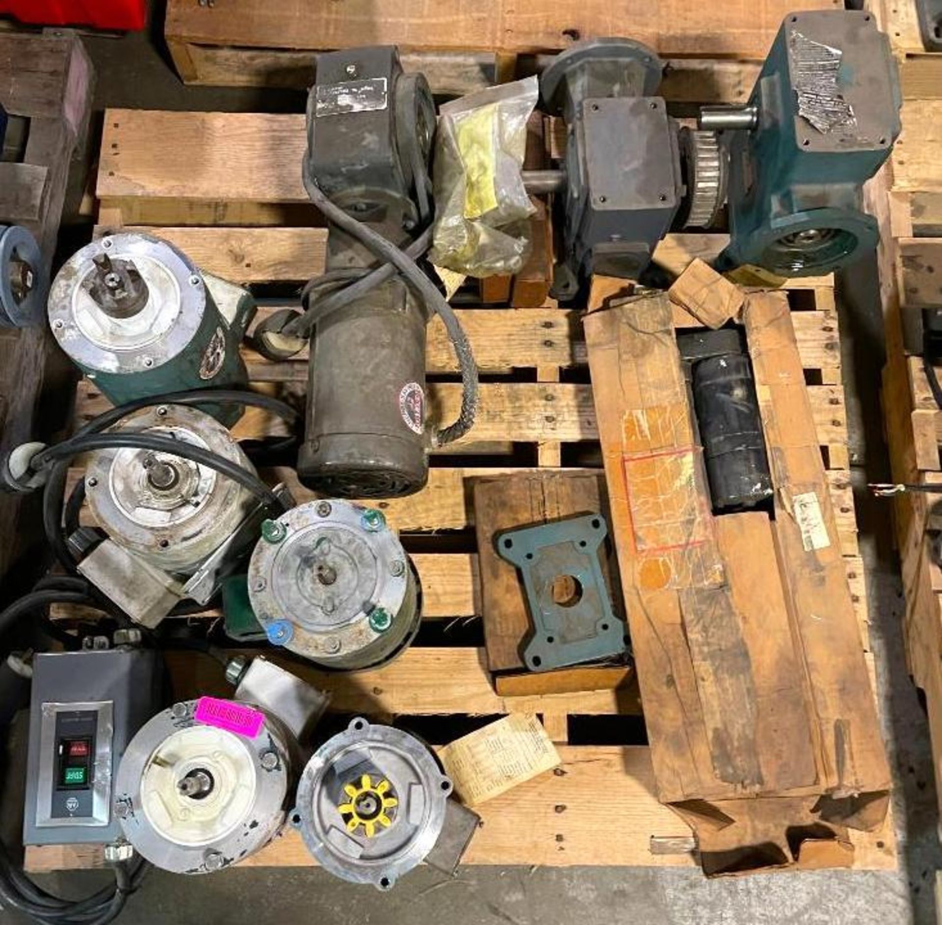 CONTENTS OF PALLET (ASSORTED MOTORS, GEAR REDUCERS AND MISC. PARTS AS SHOWN) INFORMATION: WORKING CO