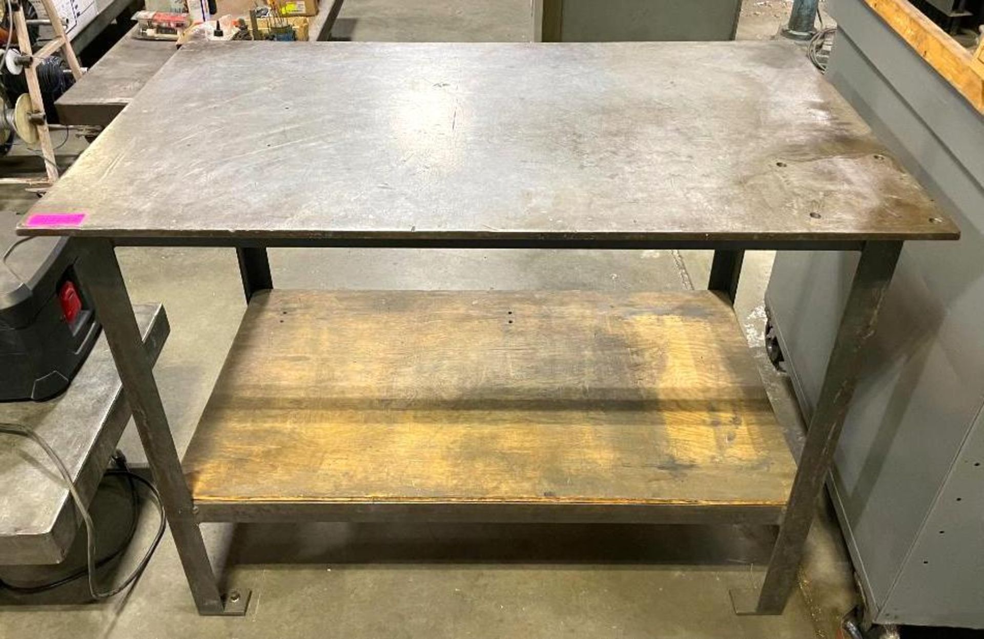 4' METAL WORK TABLE SIZE: 48"X28"X36" LOCATION: WAREHOUSE QTY: 1