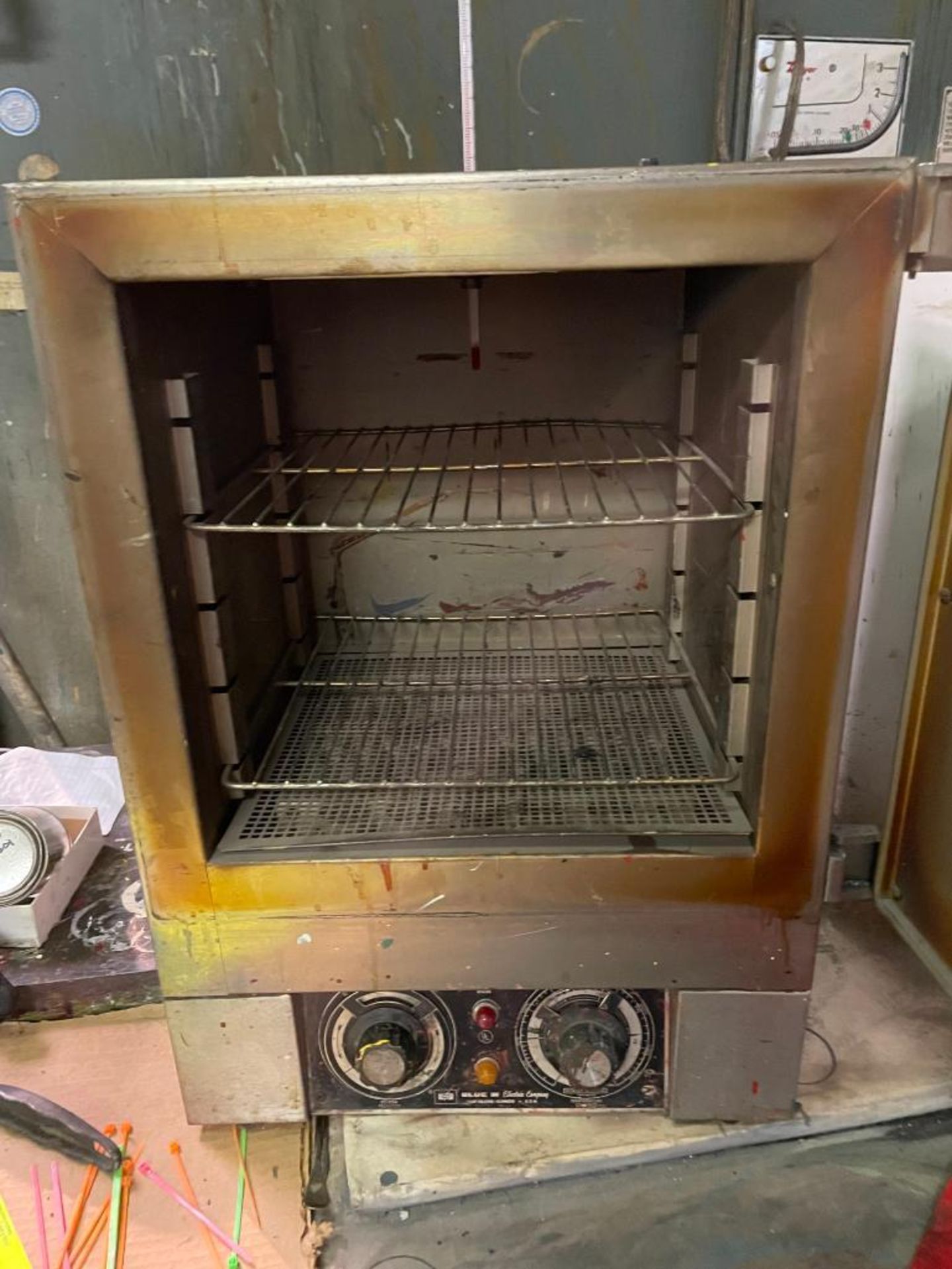 BLUE M STABIL-THERM LABORATORY GRAVITY OVEN 250 C BRAND/MODEL: BLUE M OV-12A INFORMATION: SERIAL NUM - Image 6 of 8