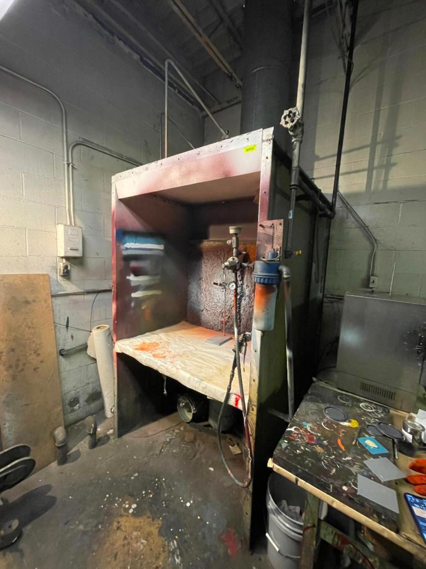 50" X 60" X 84" PAINT BOOTH AS SHOWN INFORMATION: SEE PHOTOS LOCATION OVEN ROOM QTY: 1 - Image 7 of 17