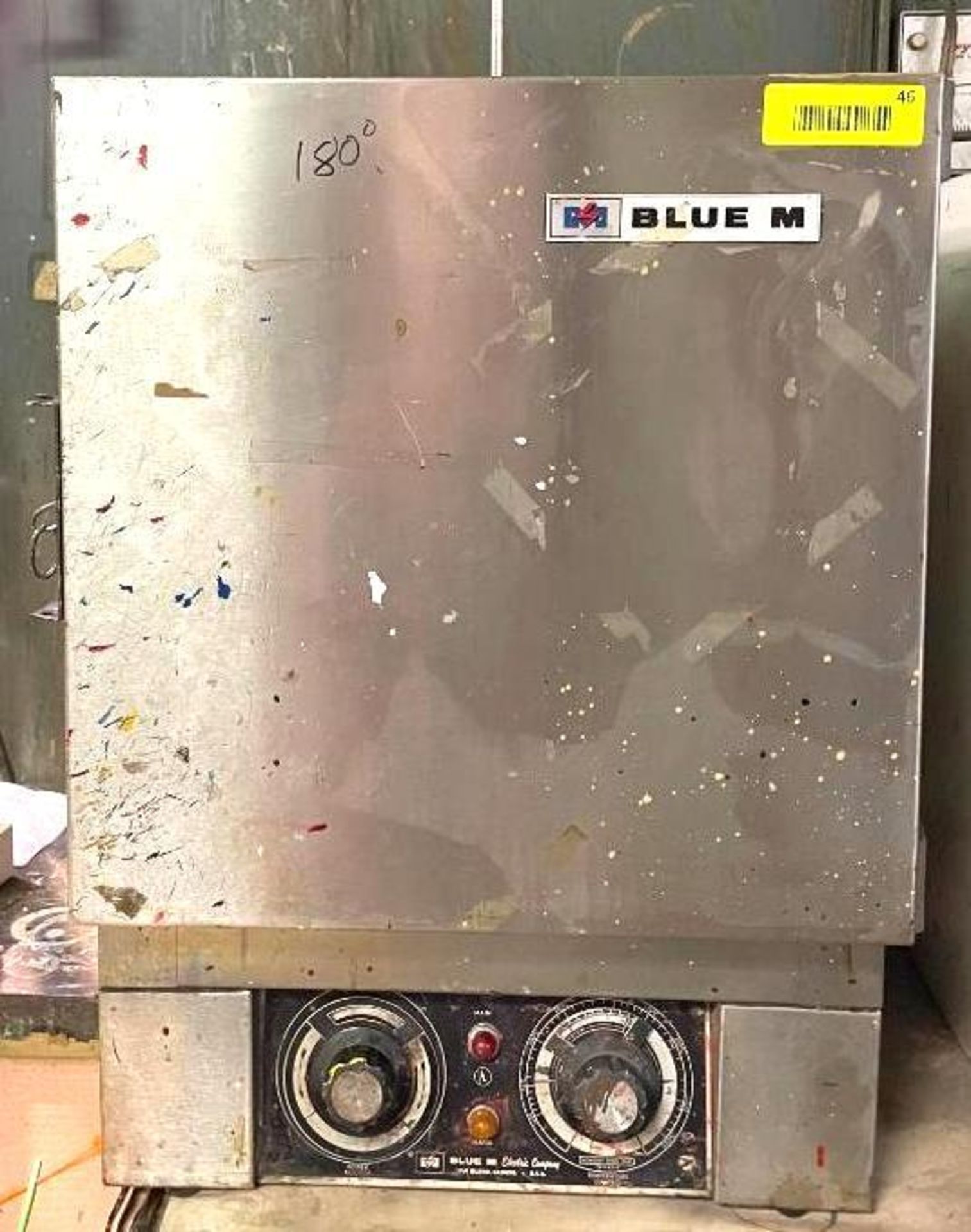 BLUE M STABIL-THERM LABORATORY GRAVITY OVEN 250 C BRAND/MODEL: BLUE M OV-12A INFORMATION: SERIAL NUM