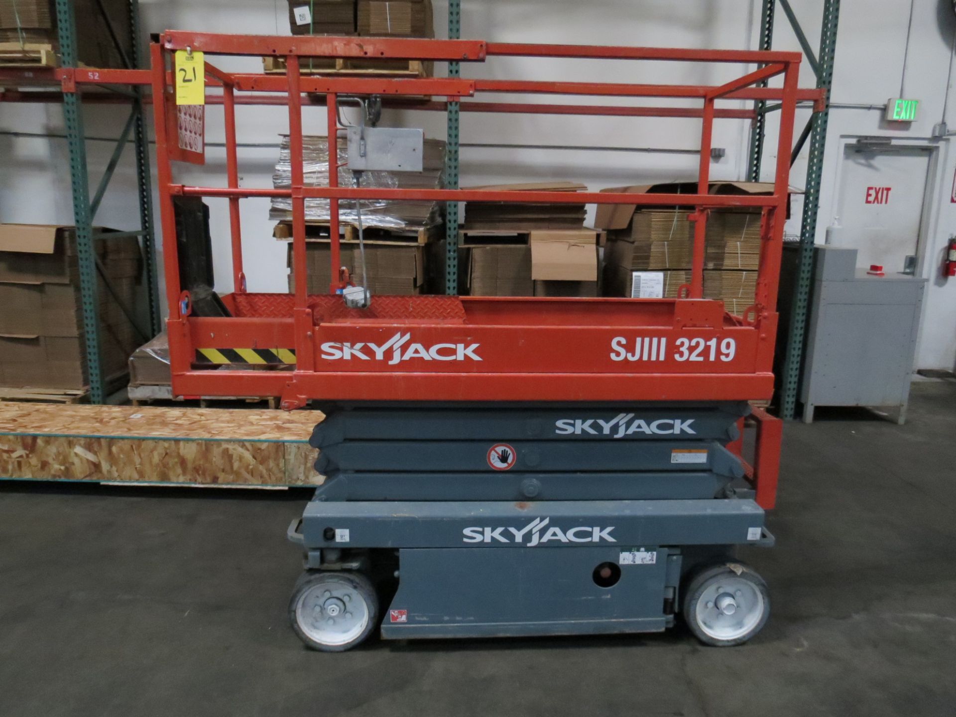 Skyjack SJIII 3219 Electric Scissor Lift