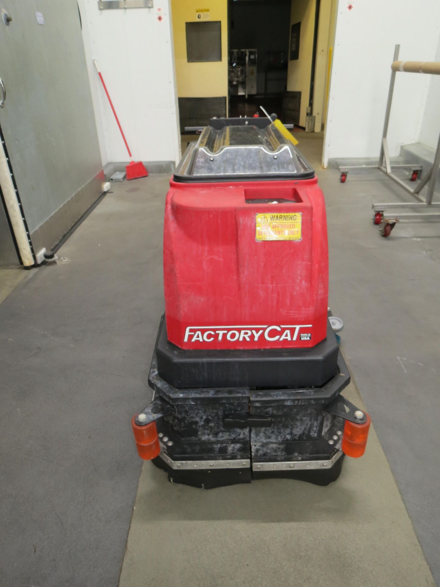 Factory Cat Mini HD V2.0 Electric Floor Scrubber, SN: 118254 - Image 3 of 5