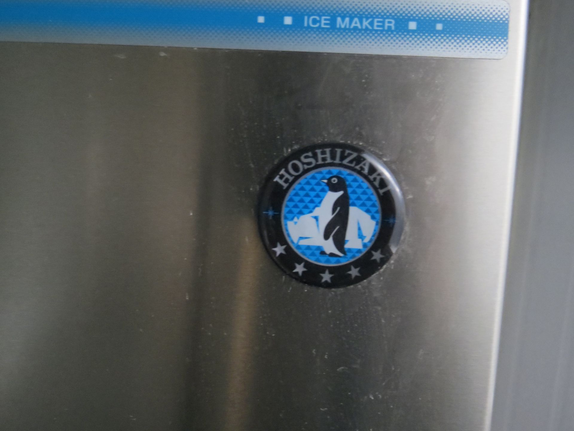 Hoshizaki Ice Machine with Stainless Steel Table and Rubber Mat - Image 3 of 3