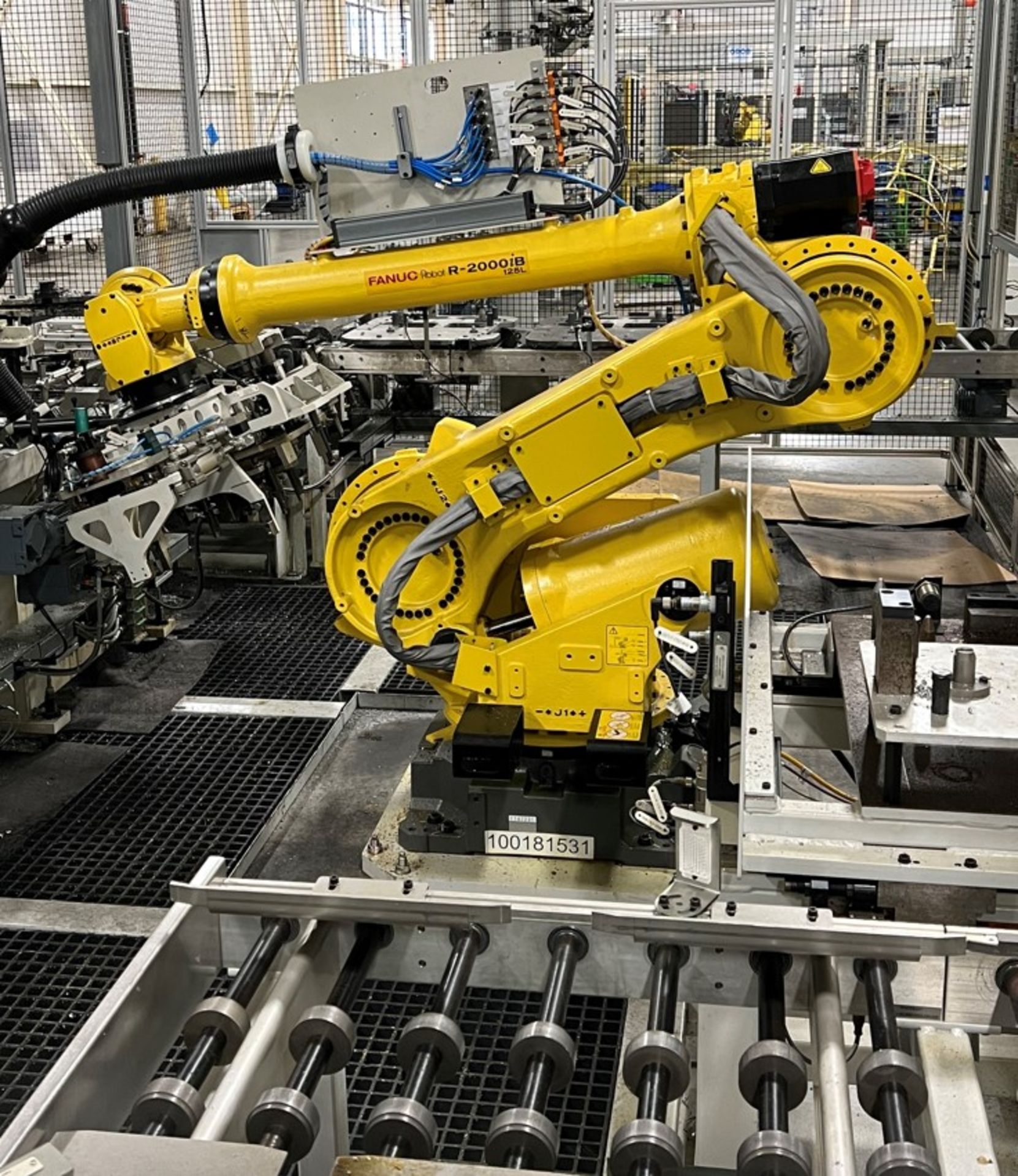 2014 Fanuc R-2000iB 125L 30iA Controller