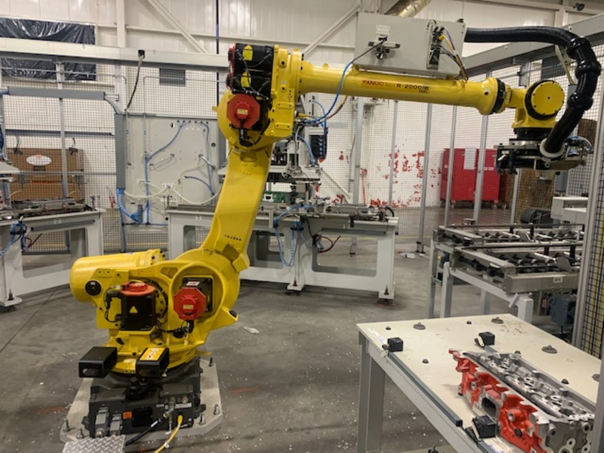 2014 Fanuc R-2000iB 125L 30iA Controller