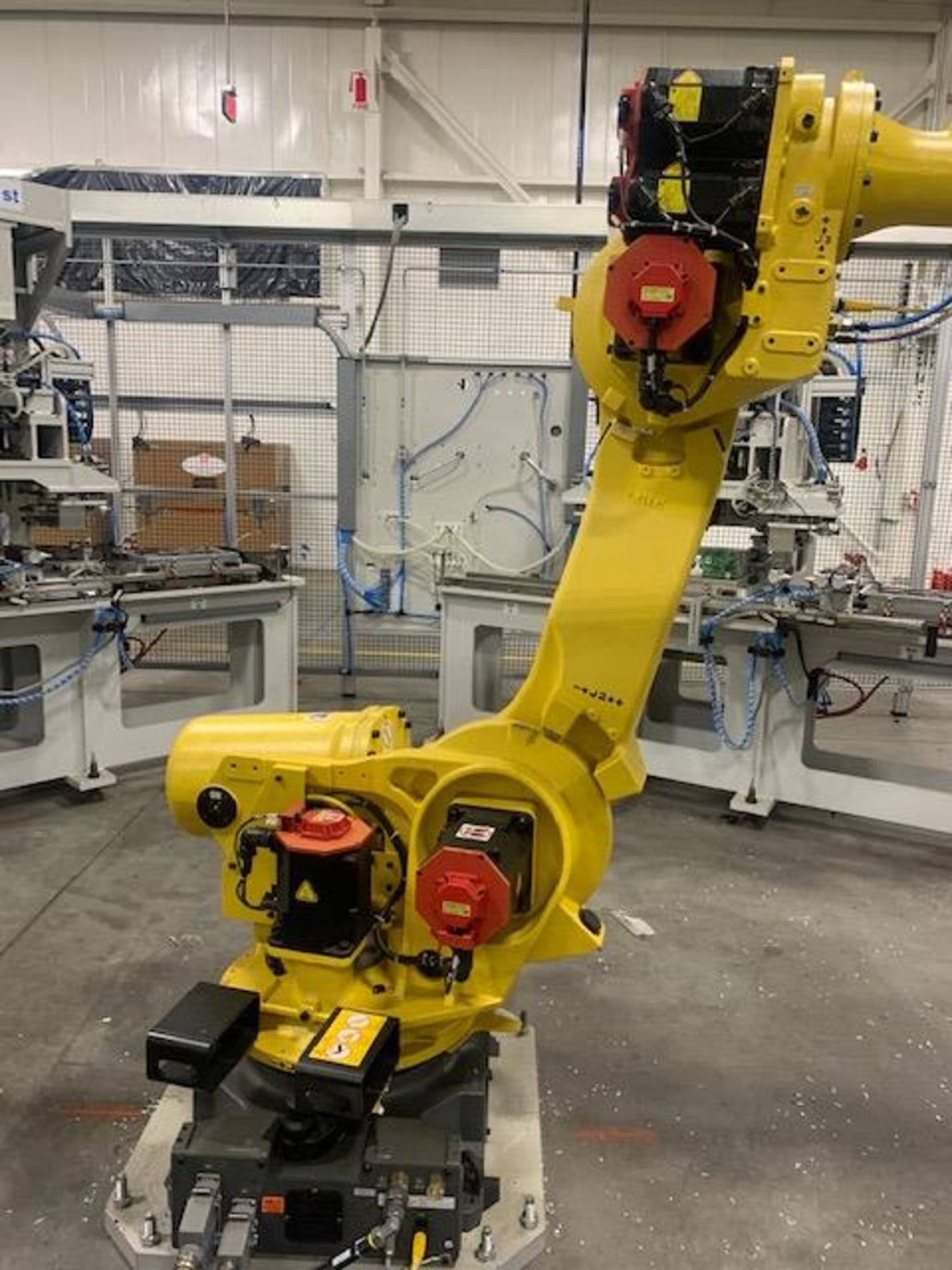 2014 Fanuc R-2000iB 125L 30iA Controller - Image 5 of 6