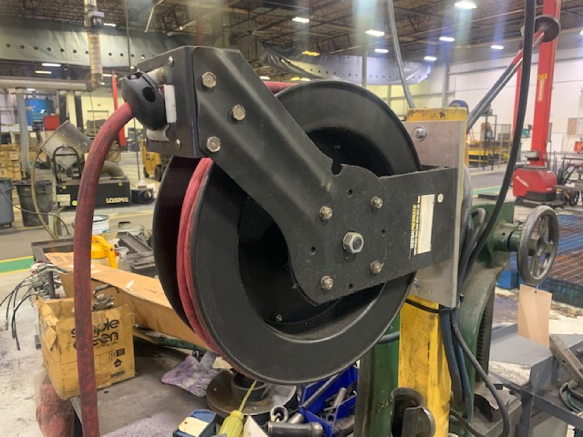 50' Central Pneumatic Retractable Hose Reel