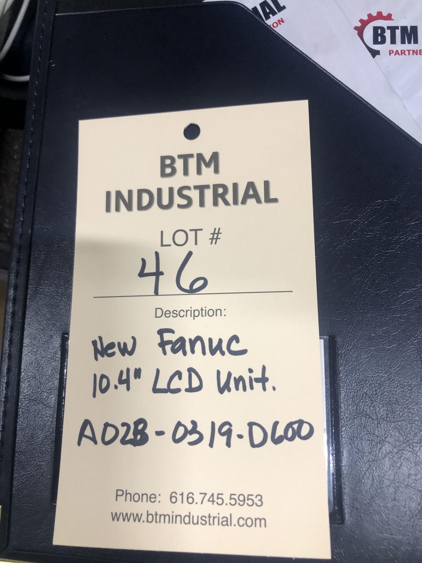 NEW IN BOX Fanuc 10.4" LCD Monitor Unit, A02B-0319-D600 - Image 4 of 4