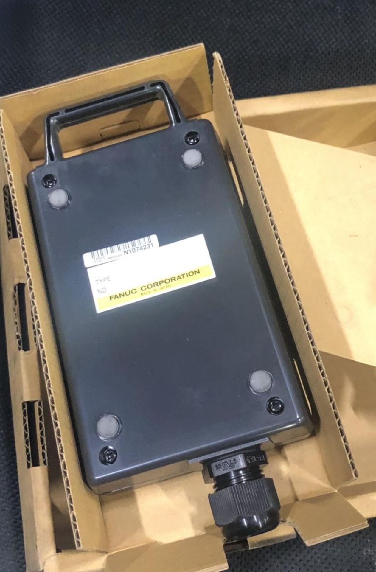 NEW IN BOX Fanuc Pulse Generator Unit, A860-0203-T013 - Image 3 of 4