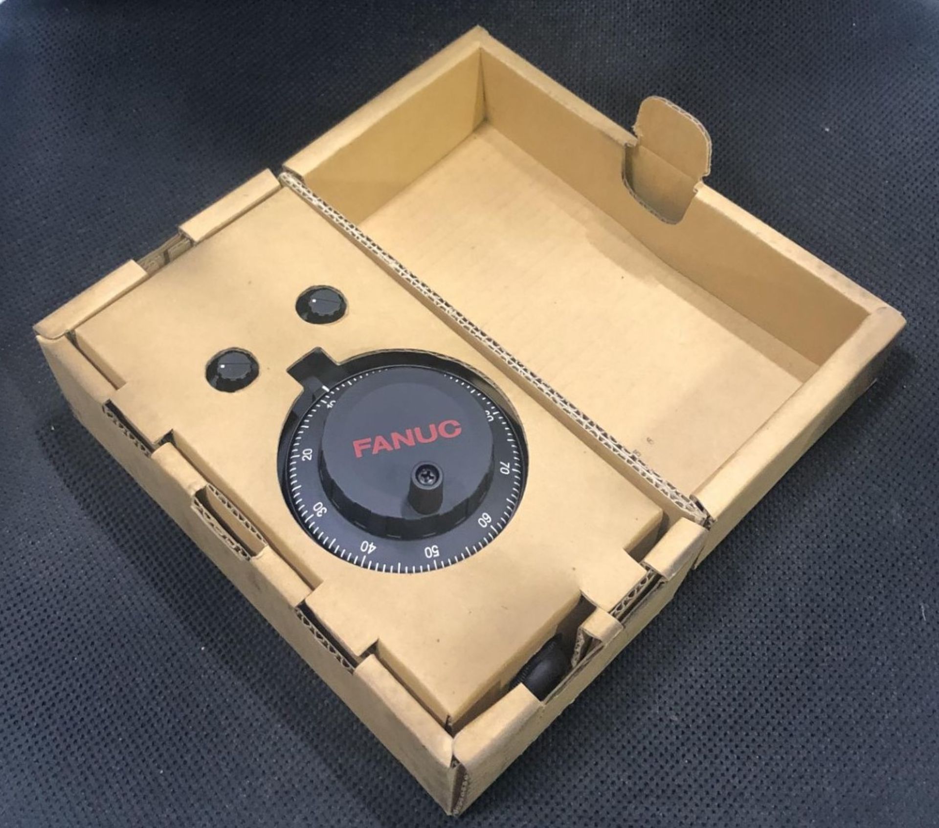 NEW IN BOX Fanuc Pulse Generator Unit, A860-0203-T013