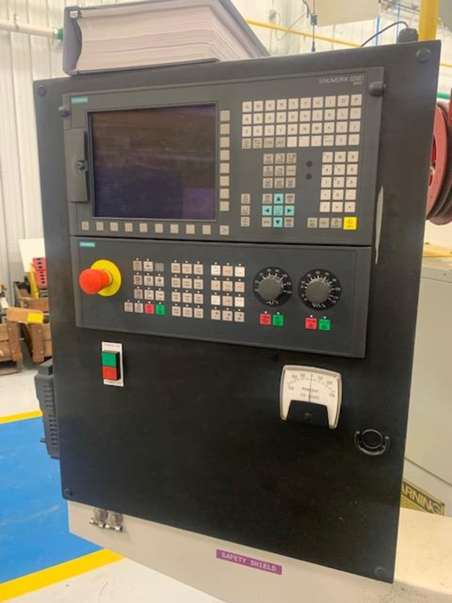 Cincinnati Cinturn 28C CNC Chucker w/ Siemens 828D - Image 4 of 6