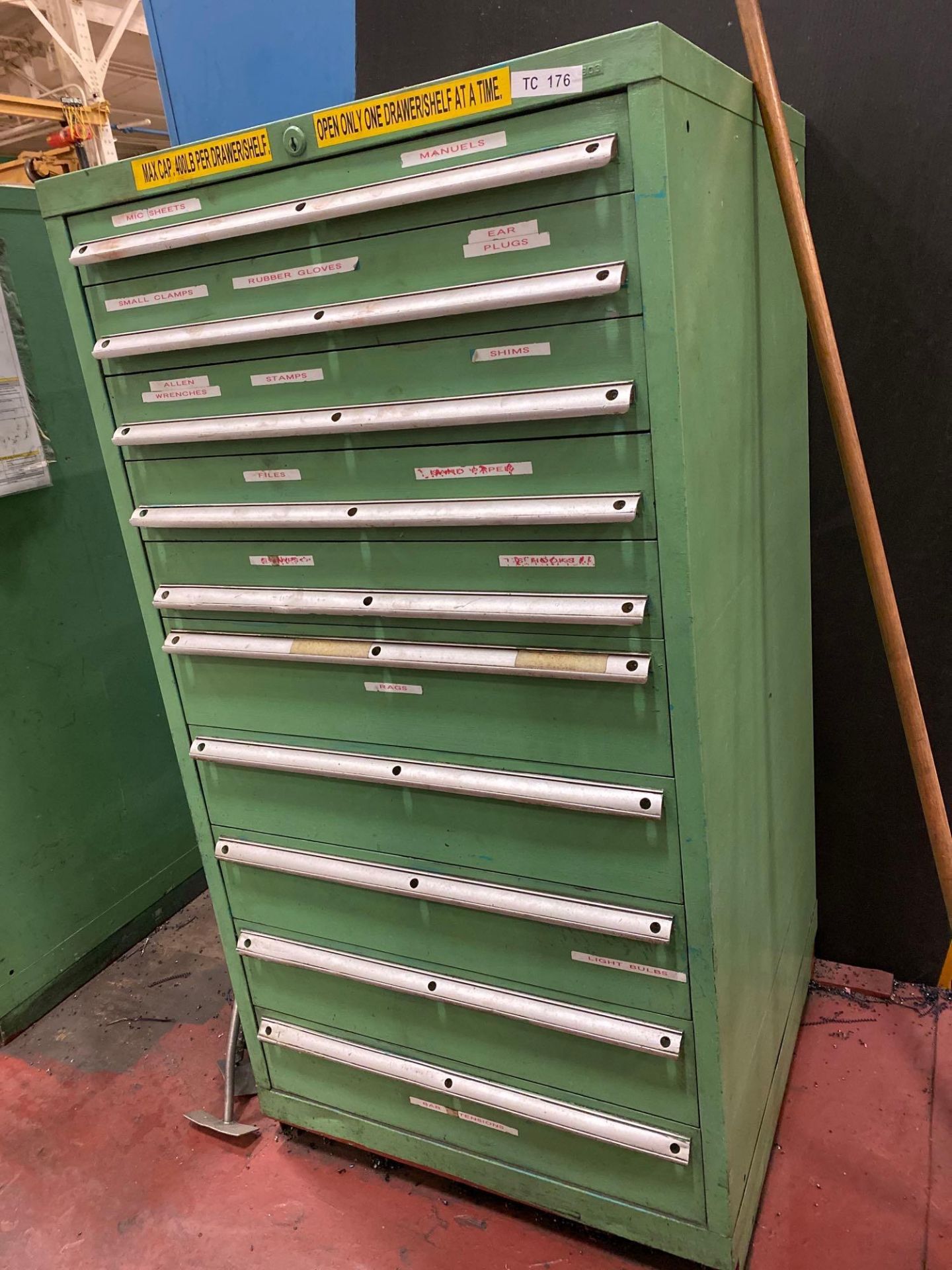 10 Drawer Vidmar type Cabinet w/ Contents, Carbide Insert Cutters & Misc - Image 2 of 12