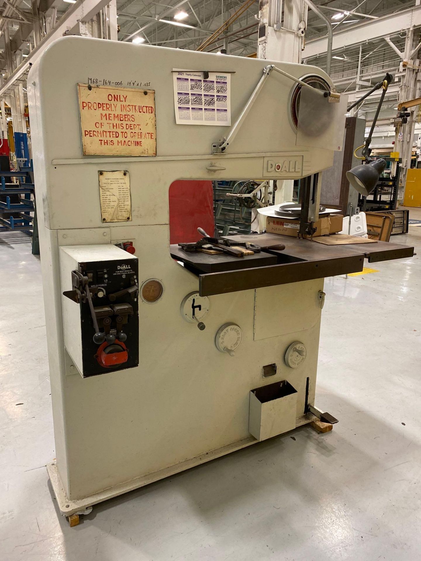 36in DoAll Vertical Bandsaw #36-2A