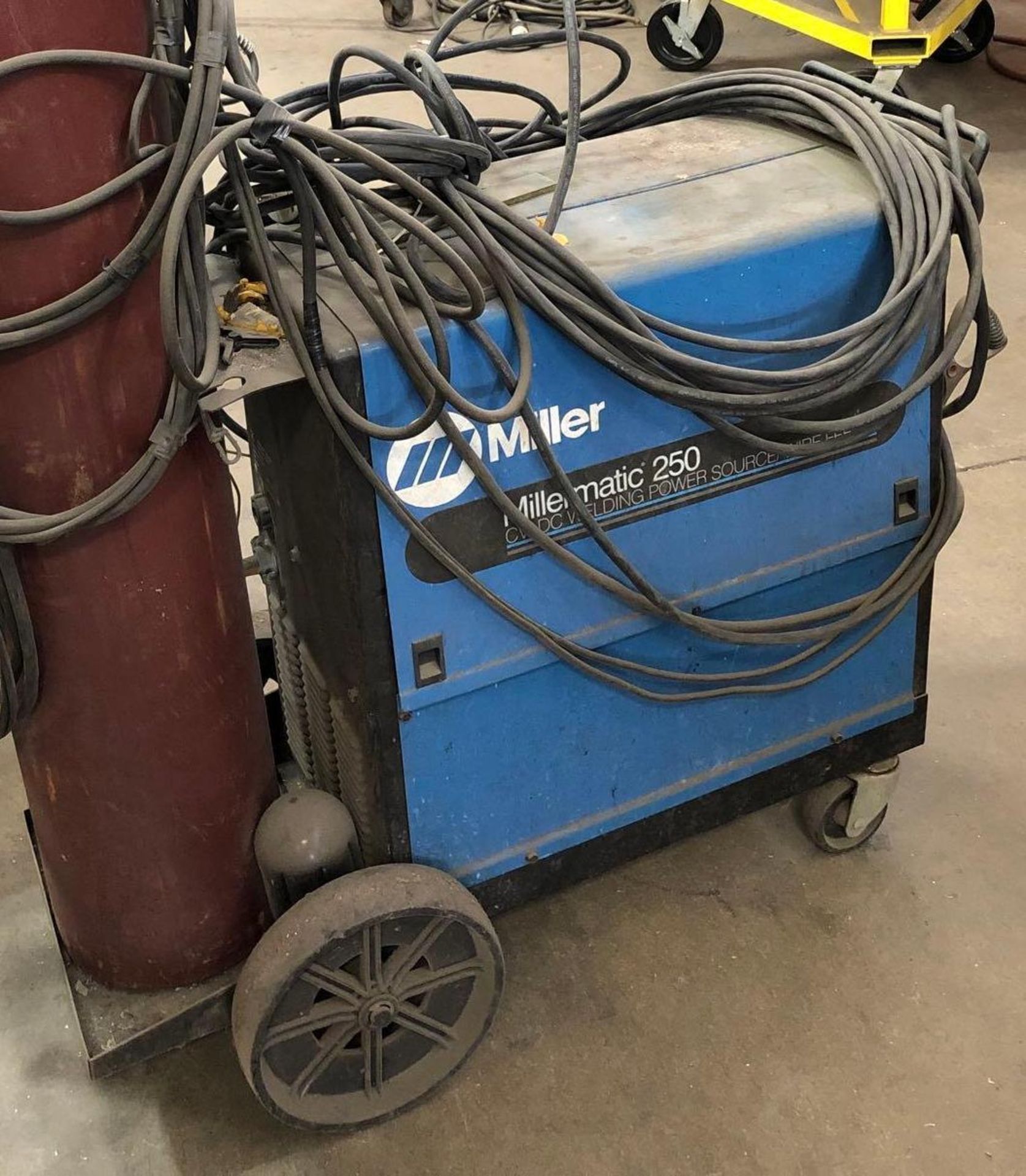 Miller Millermatic 250 Wire Welder Serial# KH338213 On Cart