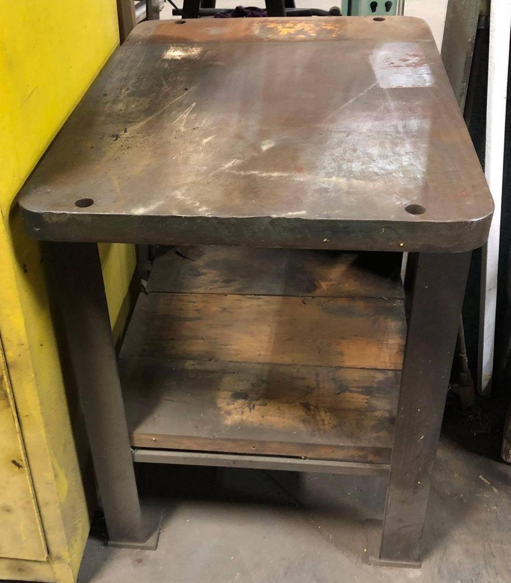 34" x 25" x 35" Metal Table w/ wood shelf - Image 4 of 7