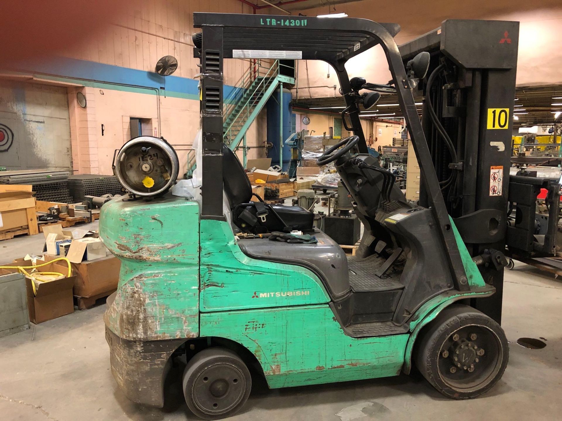 Mitsubishi FGC30N 5,700 Lb Cap. LP Lift Truck - LATE RELEASE DATE - Image 4 of 10