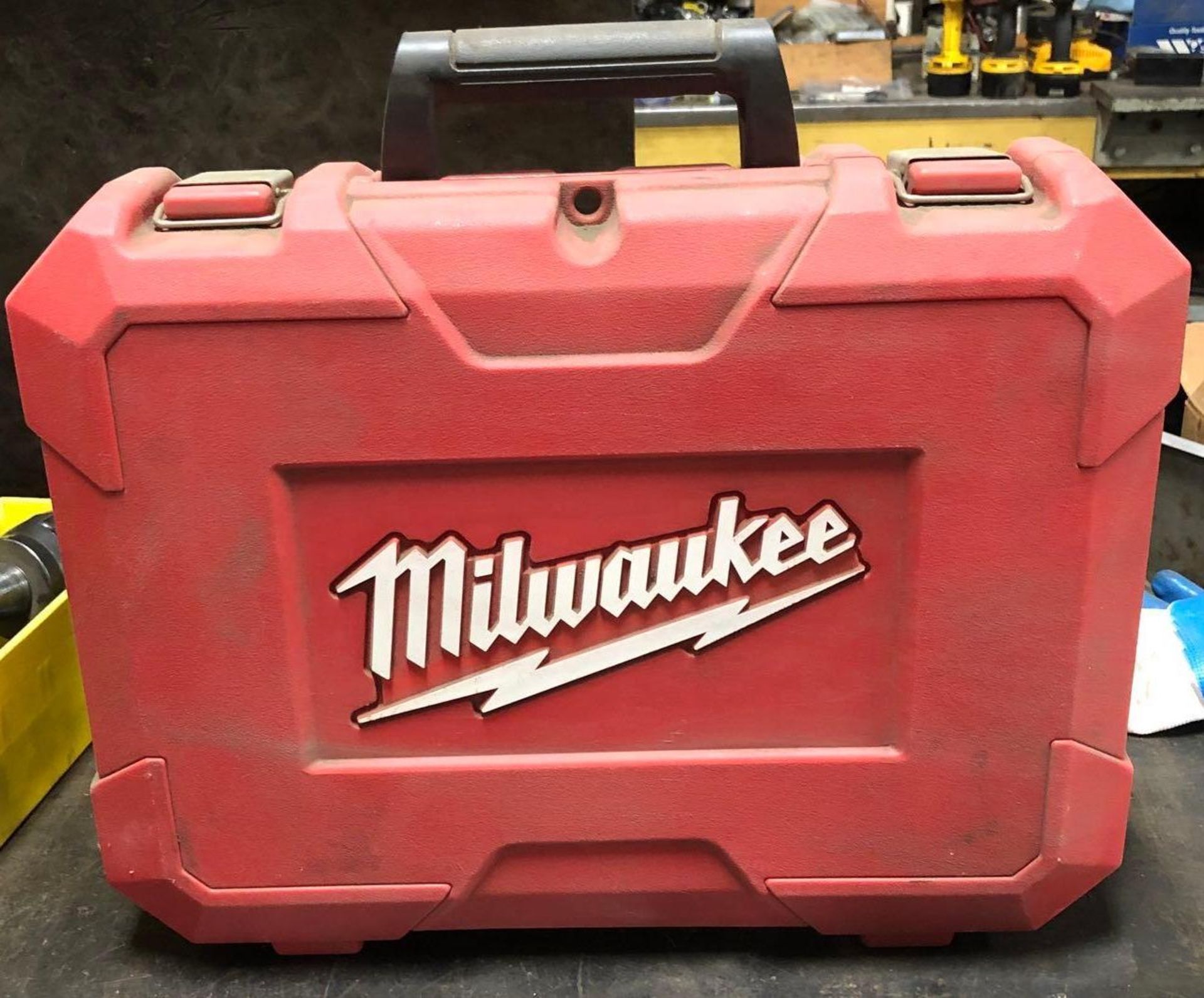 Milwaukee 2300-20 Spector 360 rotating Inspection Scope w/ Plastic case" - Image 4 of 4