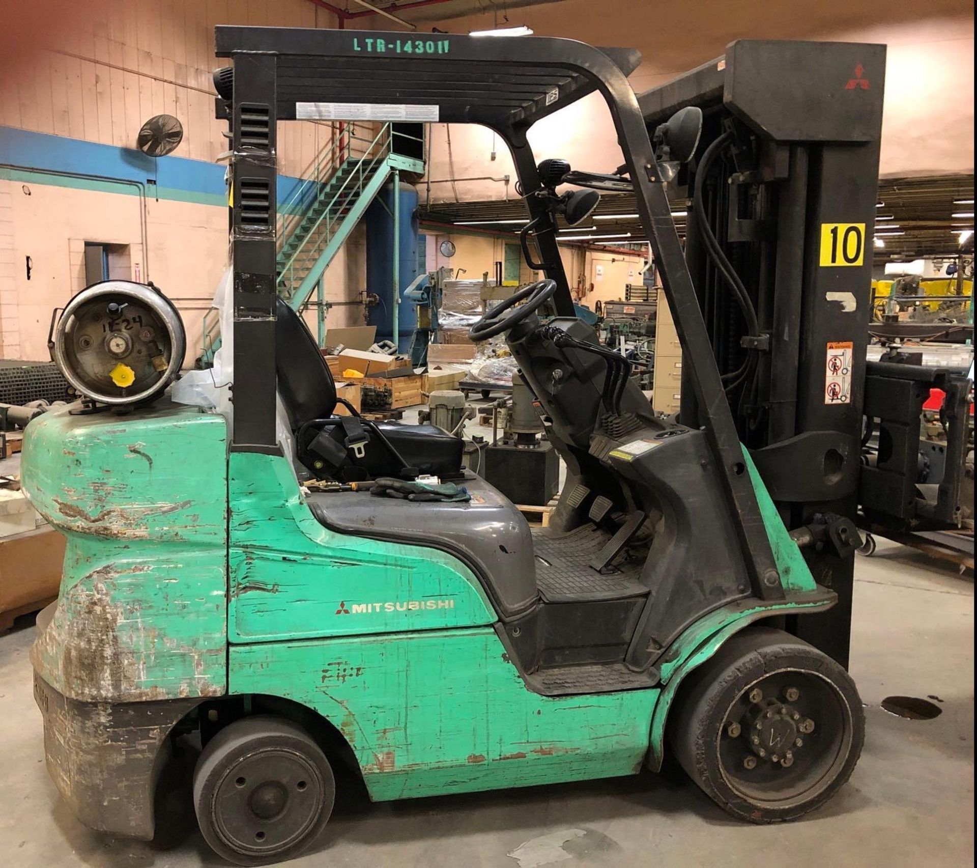 Mitsubishi FGC30N 5,700 Lb Cap. LP Lift Truck - LATE RELEASE DATE - Image 3 of 10