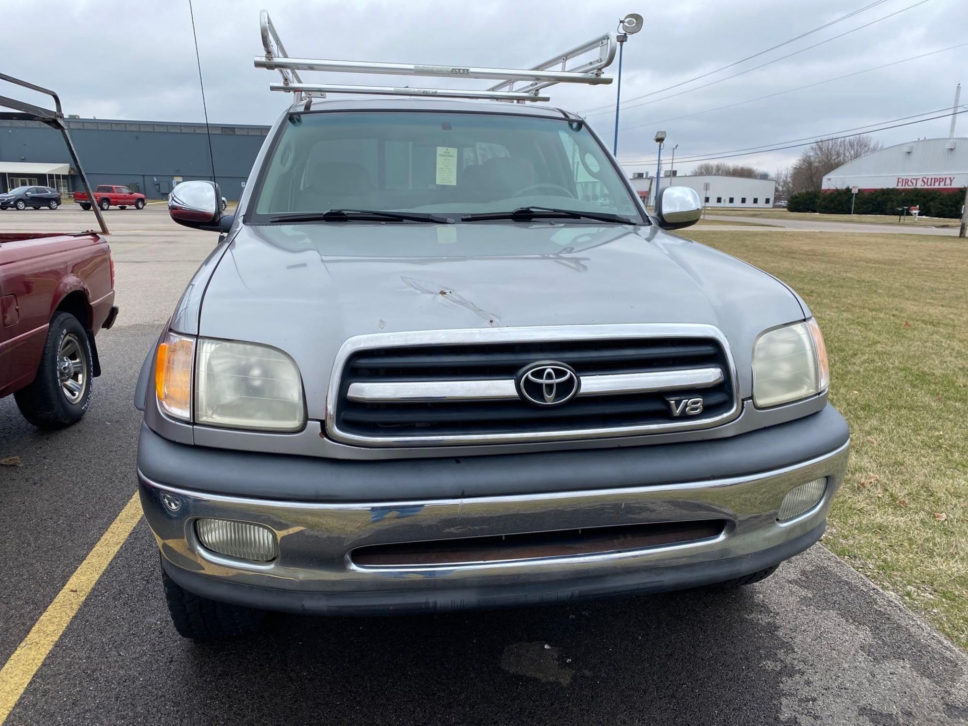 2002 Toyota Tundra SR5, 141,000 Miles, NOT RUNNING VIN#5TBRT34172S294425 - Image 2 of 9