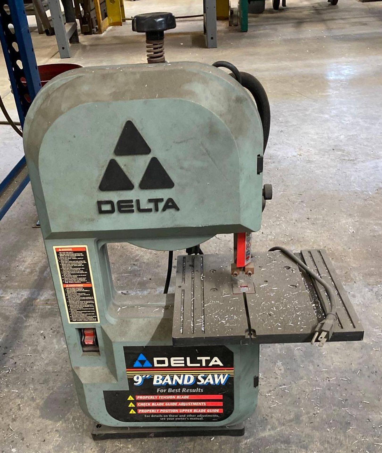 9" Delta #28-150 Vertical Bench Model Saw, 1/3 HP, 120V