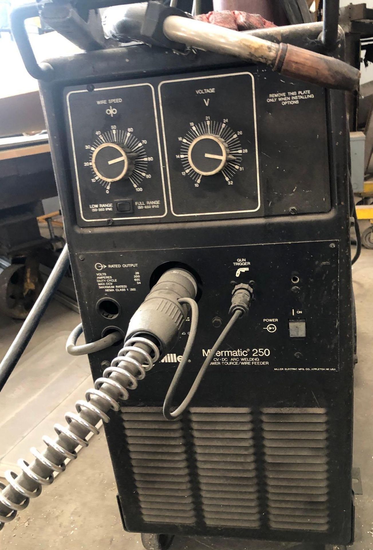 Miller Millermatic 250 Power Source for Wire Welder NO TANK INCLUDED - Image 2 of 3