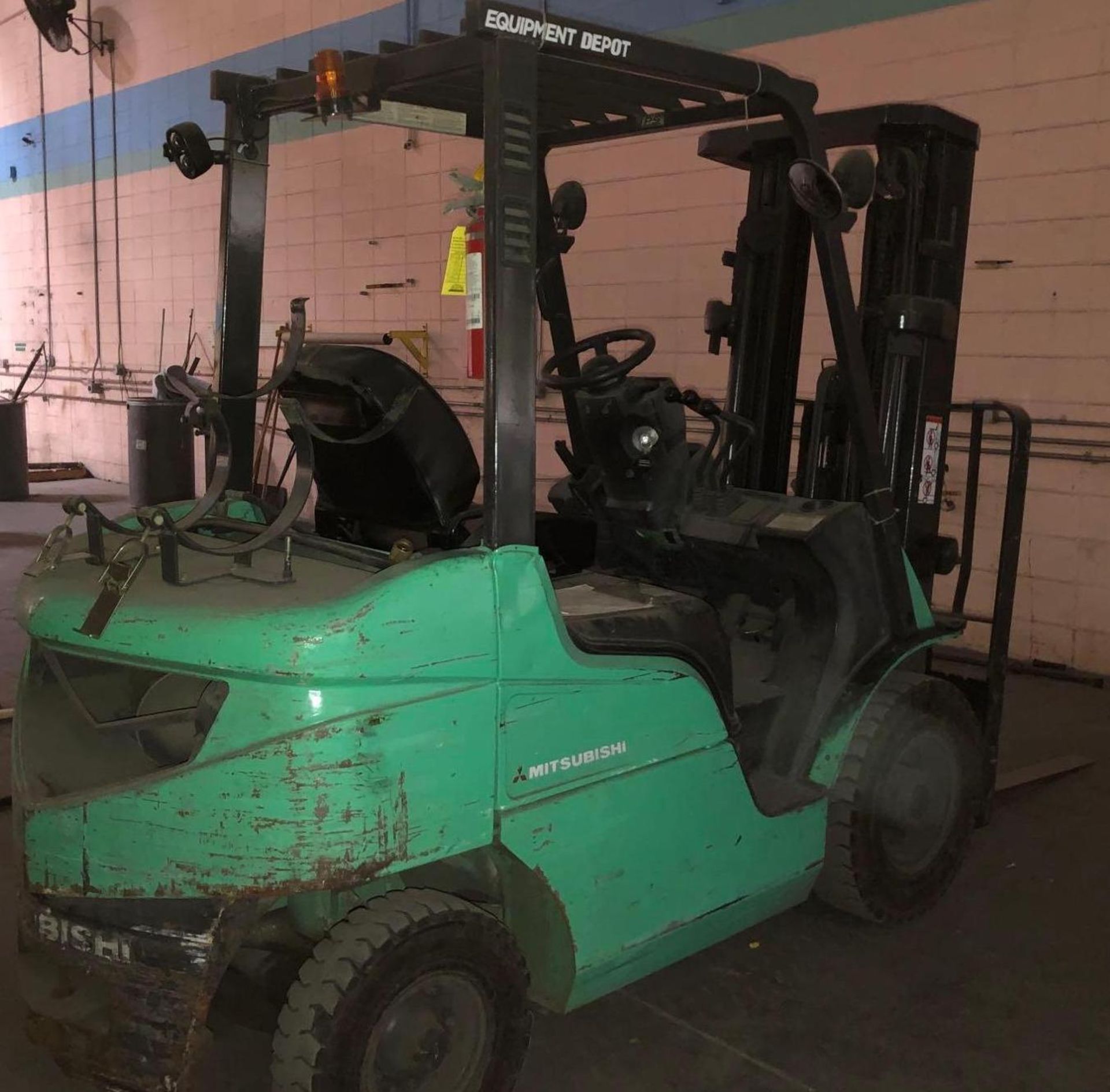 Mitsubishi FG25N LP Lift Truck, 4,500 Lb Cap. - LATE RELEASE DATE - Image 2 of 11