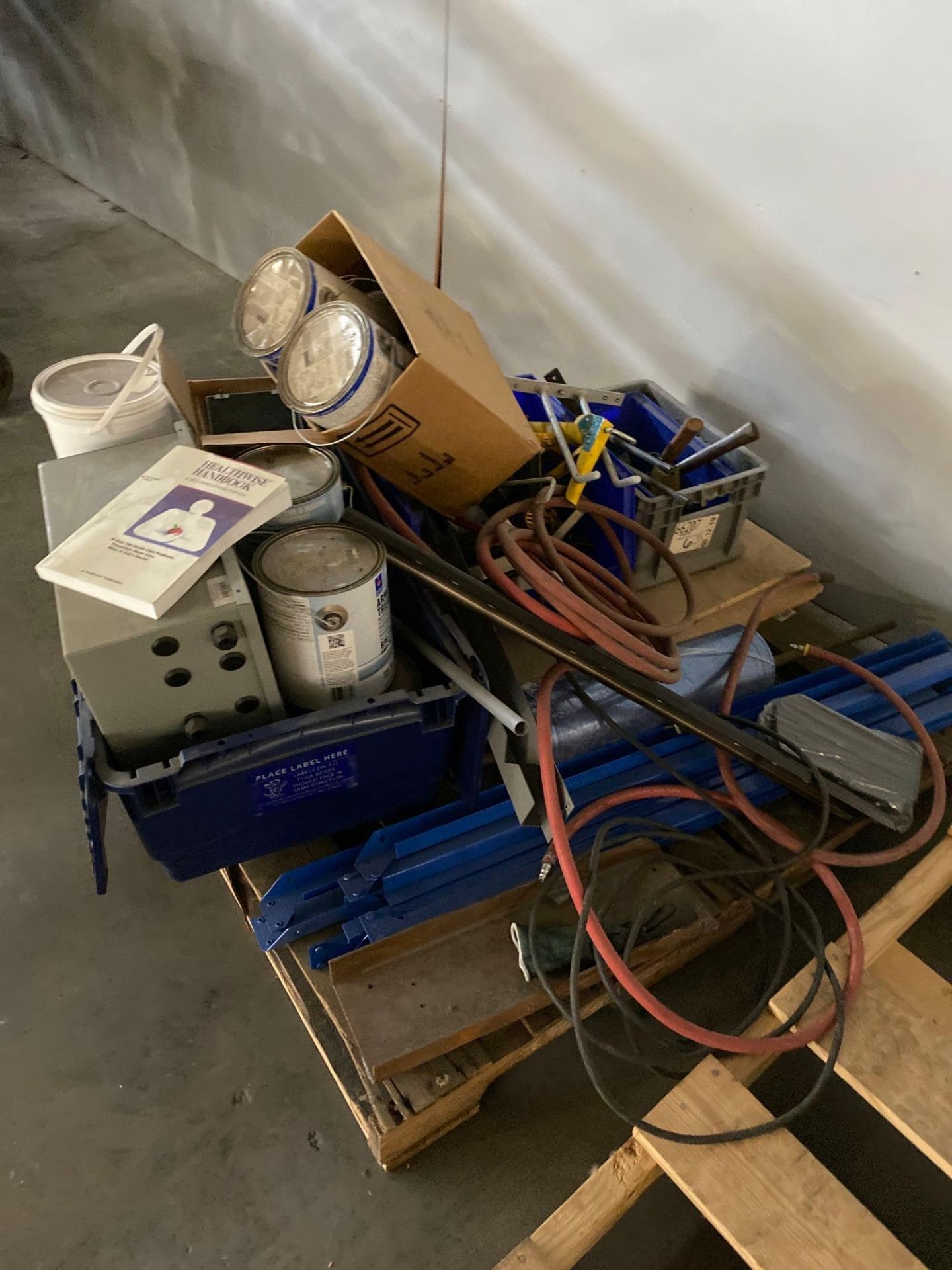 Lot of (2) Skids Misc Items and Pneumatic Stations - Image 3 of 5