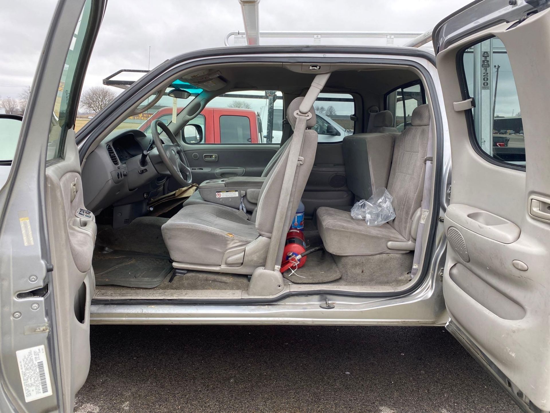 2002 Toyota Tundra SR5, 141,000 Miles, NOT RUNNING VIN#5TBRT34172S294425 - Image 9 of 9