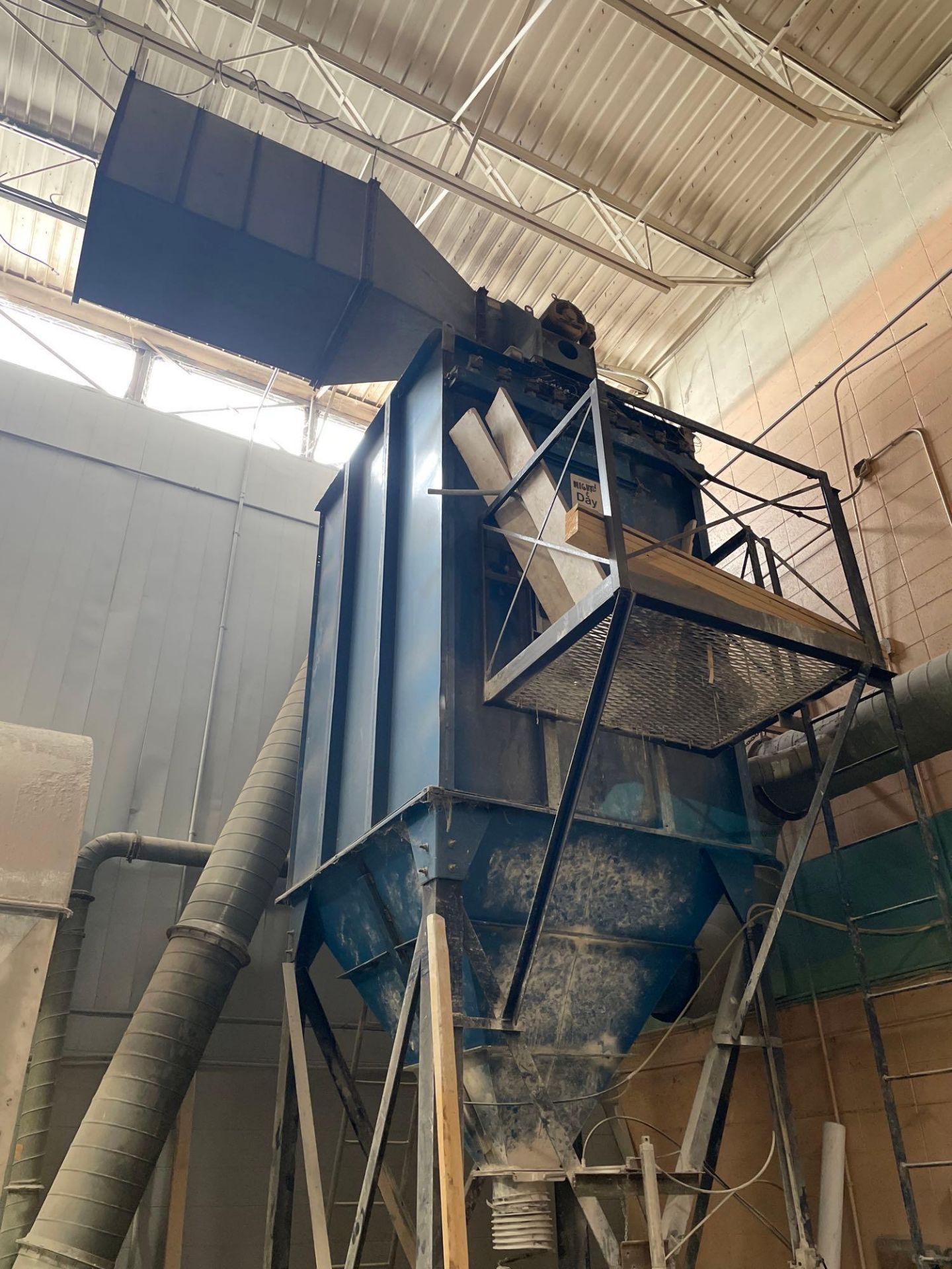 Torit / Donaldson Dust Collector - Image 2 of 6