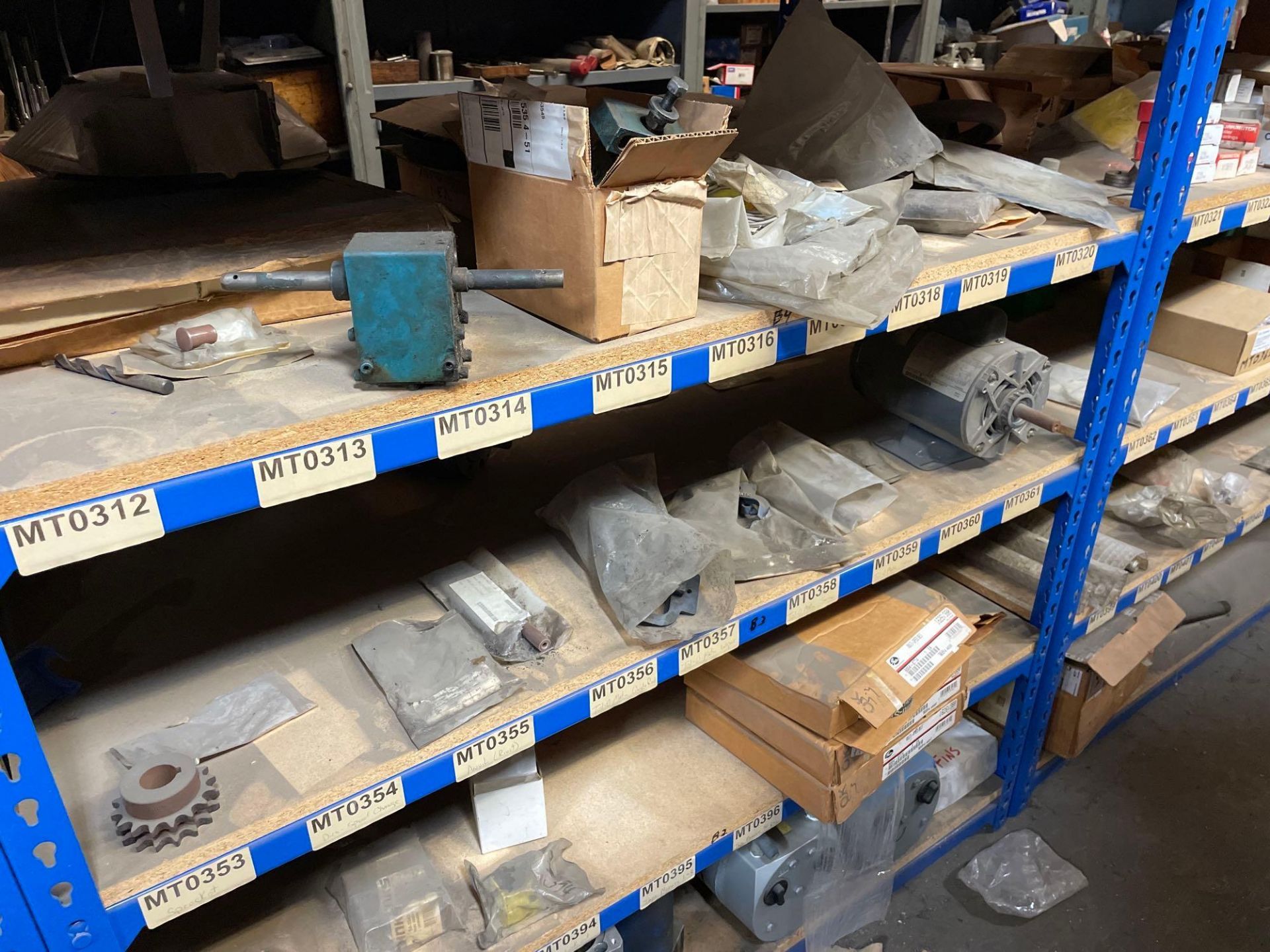 Contents on 3 Shelves of Racking & End of Shelving