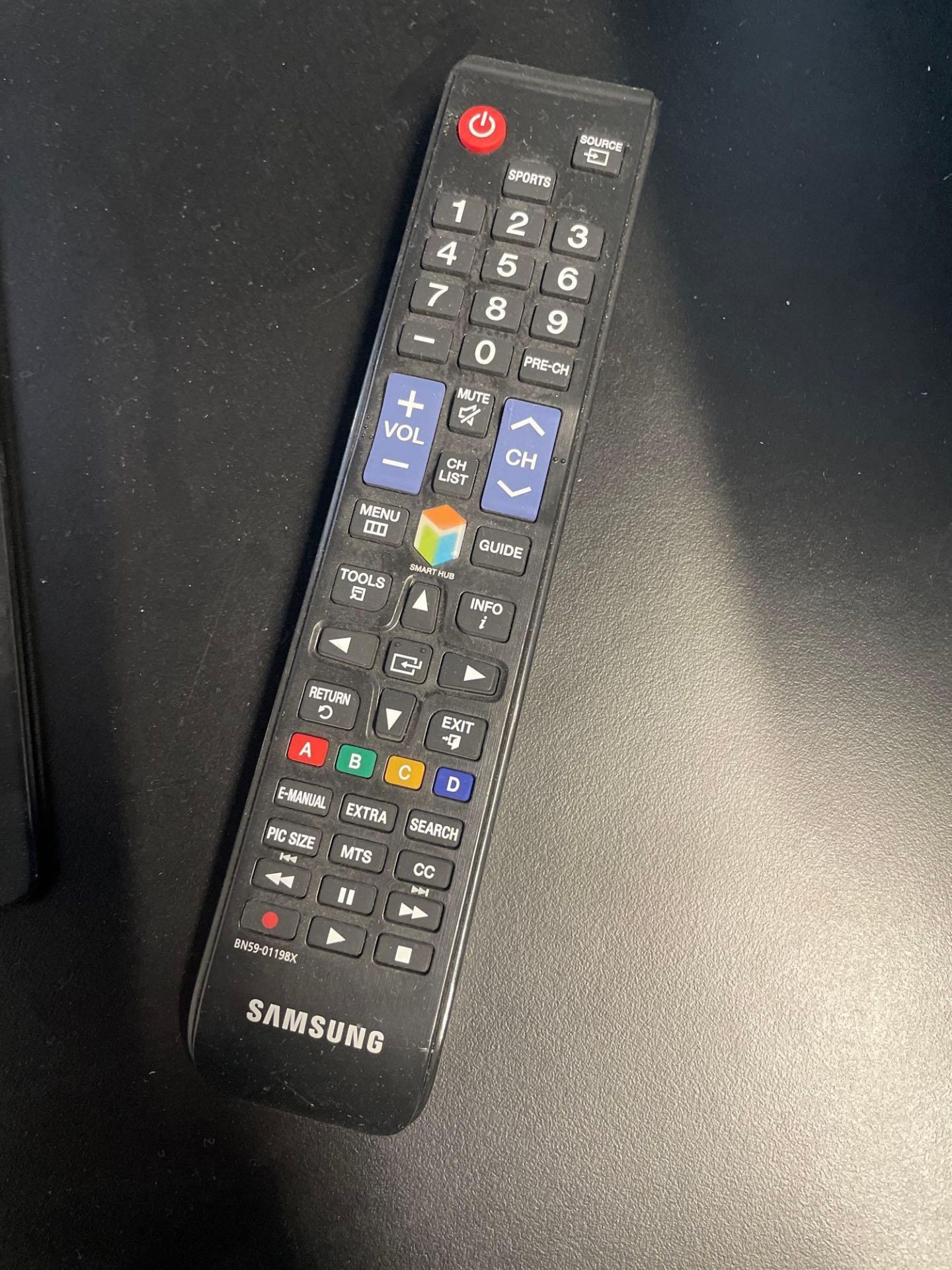 Samsung TV with Mount/Remote - Image 4 of 4