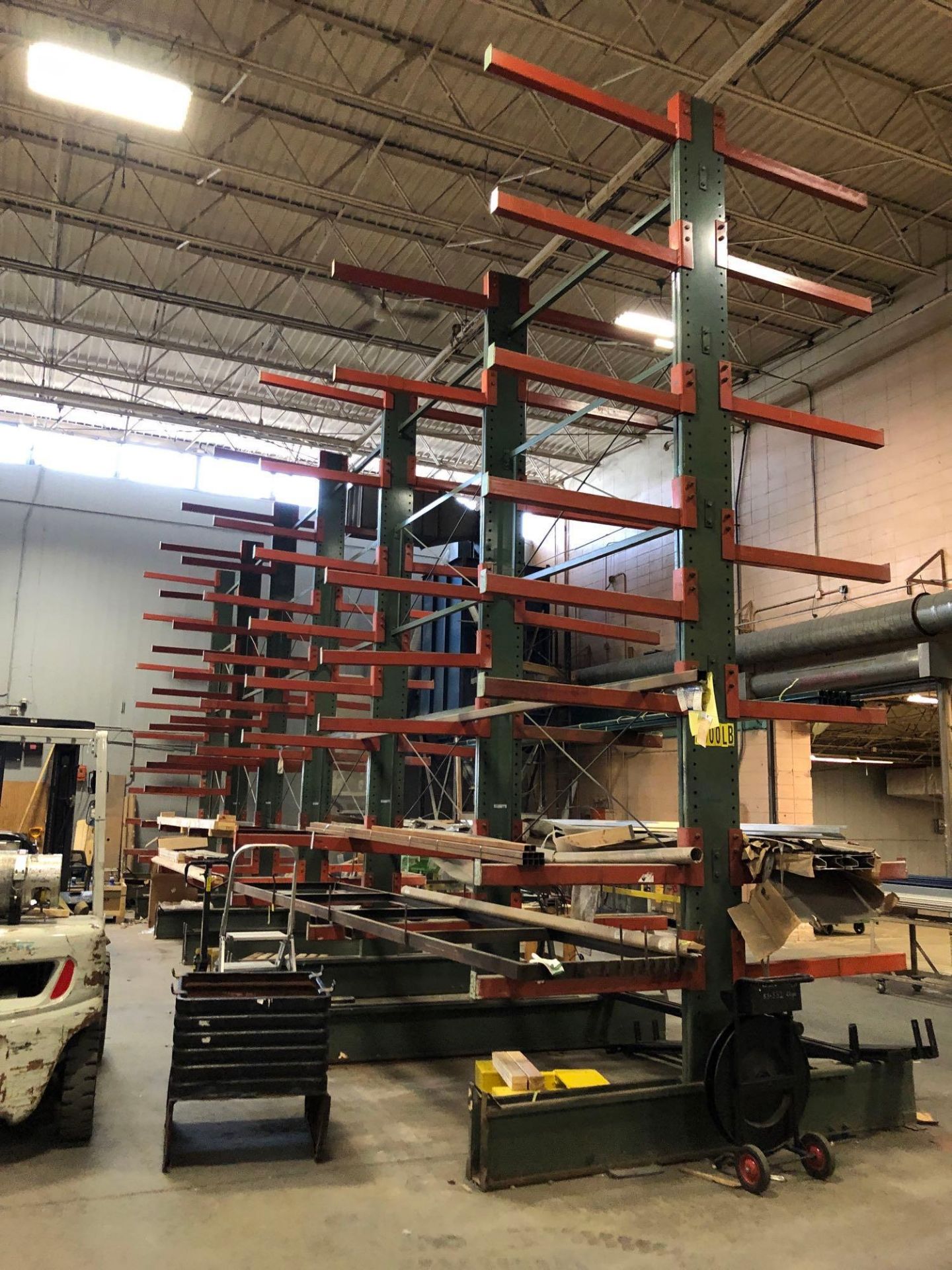 6 Sections of 20' H Cantilever Racking w/ Support Arms