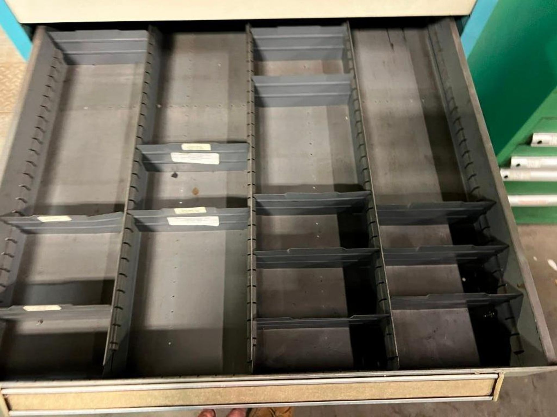 9-Drawer Stanley Vidmar Tool Cabinet w/contents - Image 5 of 10