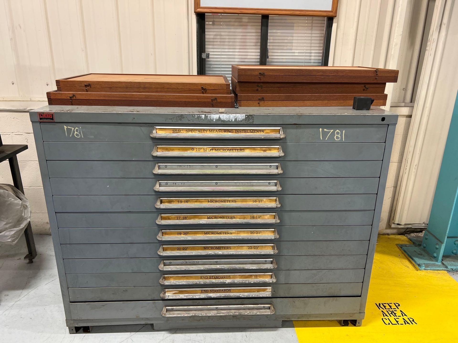12 DRAWER LYON Cabinet with Micrometers and Standards