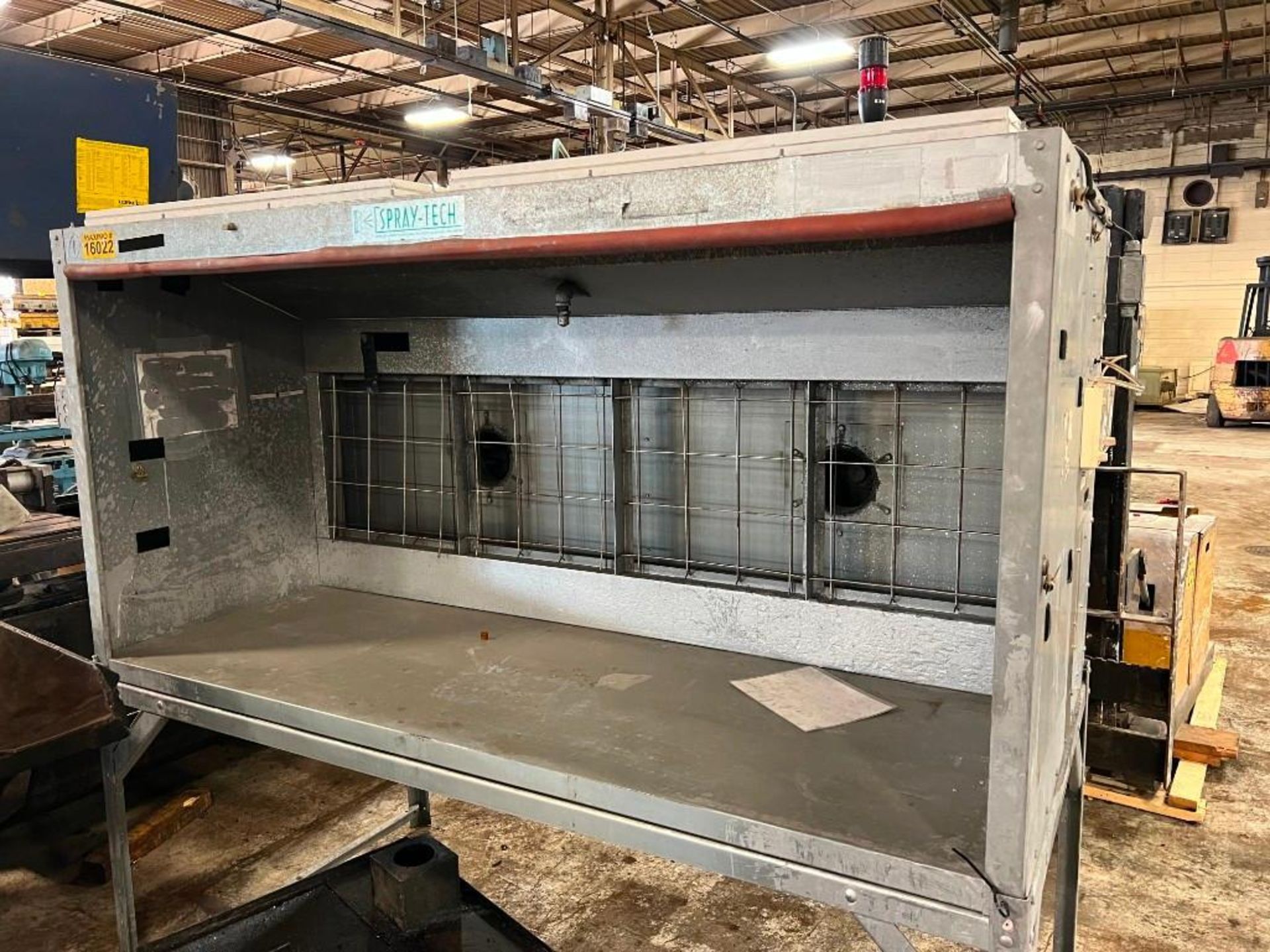 Spray-Tech Paint Booth