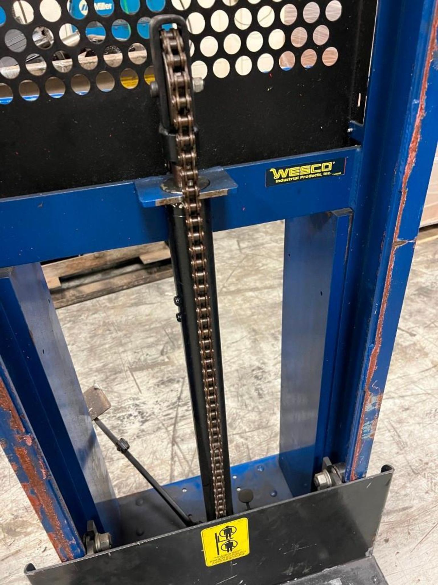 Wesco Pallet Lift - Image 3 of 4