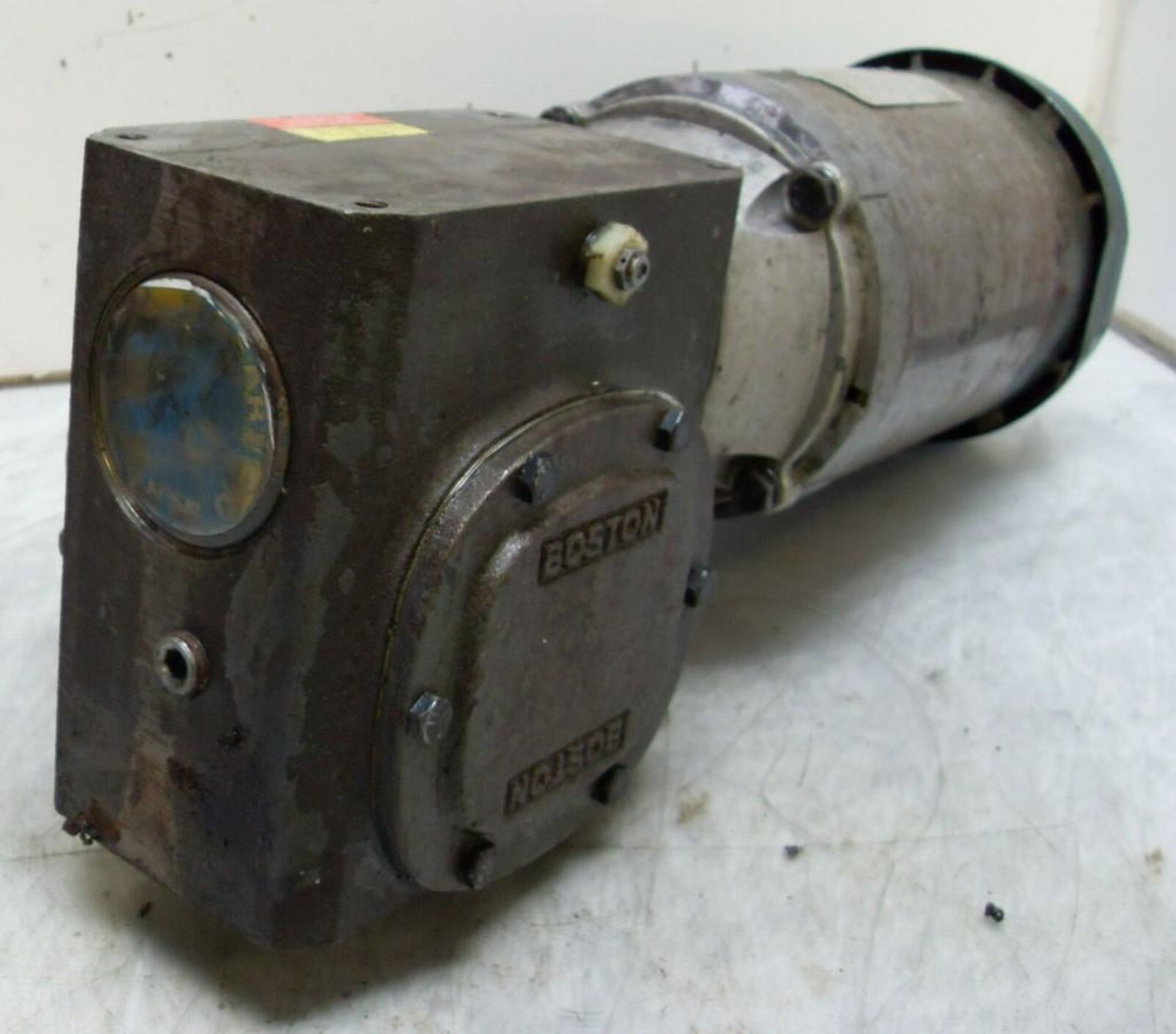Boston / Baldor 1-1/2 HP Motor w/ Boston 25:1 Ratio Gearbox - Image 3 of 4