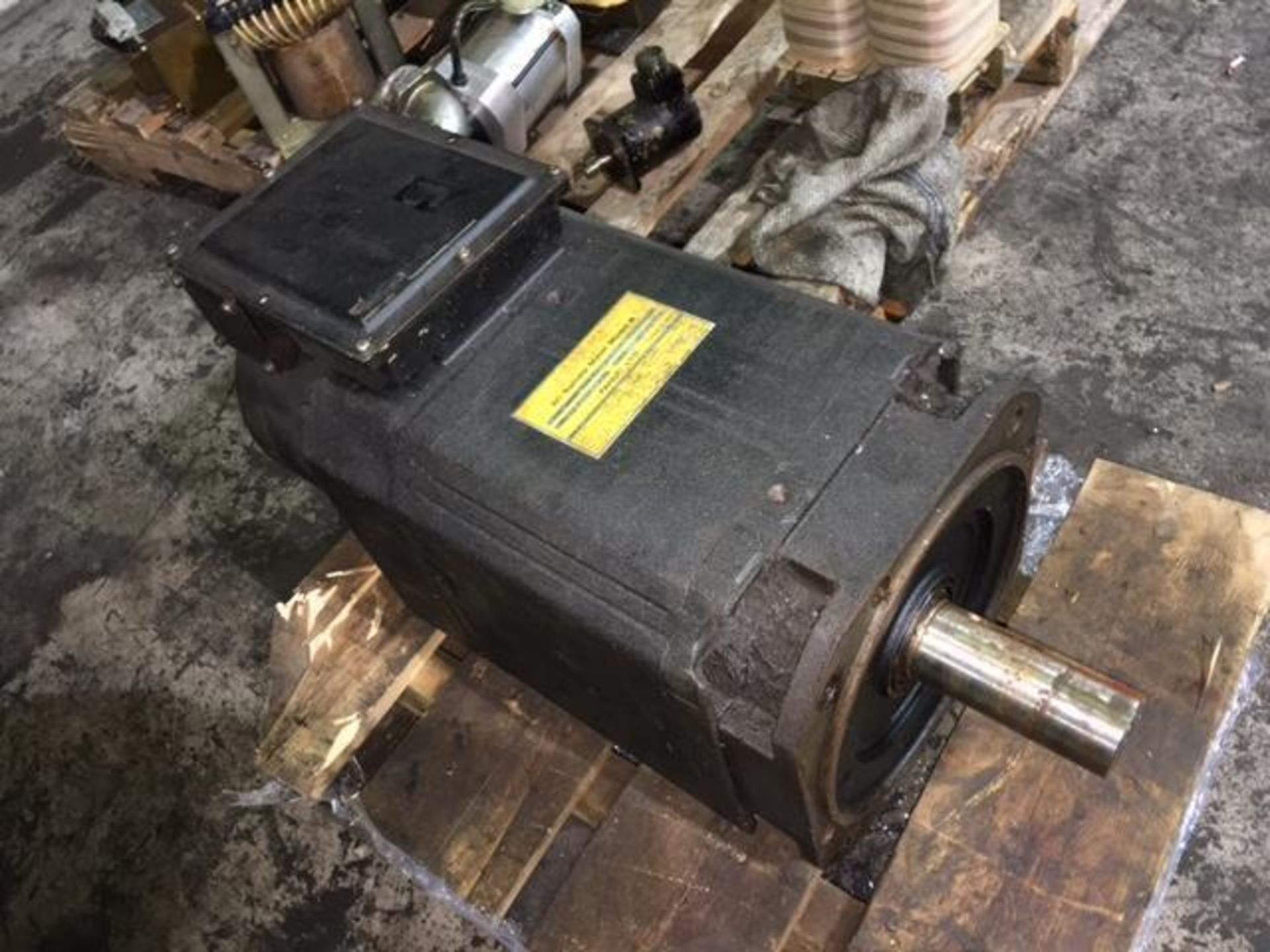 Fanuc #A06B-1008-B100 Spindle Motor - Image 2 of 7