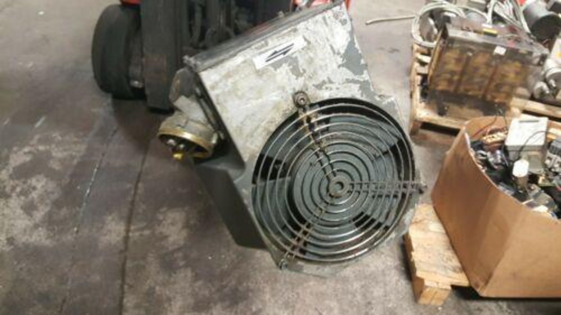 Mitsubishi AC Spindle Motor, 9/18.5 kW, # SJ-18.5AZ, 1500-7500 RPM - Image 2 of 5