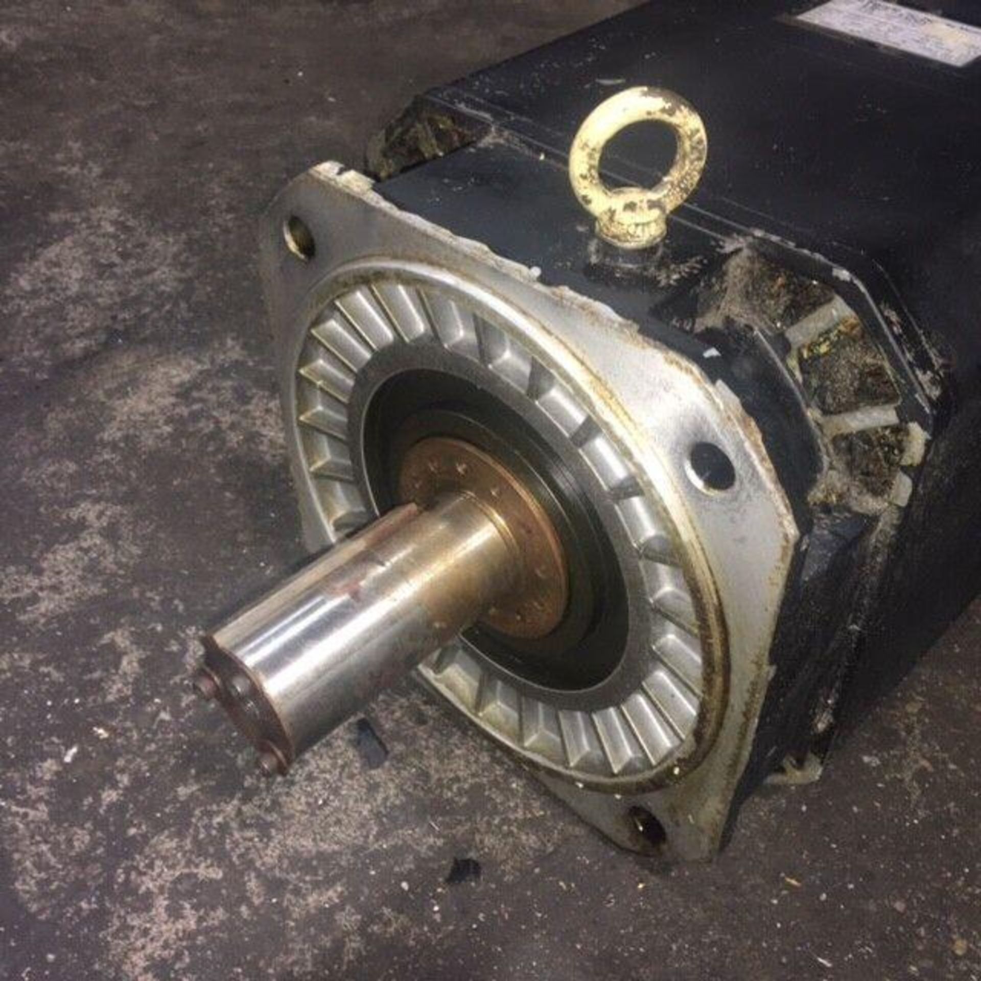 Fanuc #A06B-0728-B920 #3031 Spindle Motor - Image 2 of 5