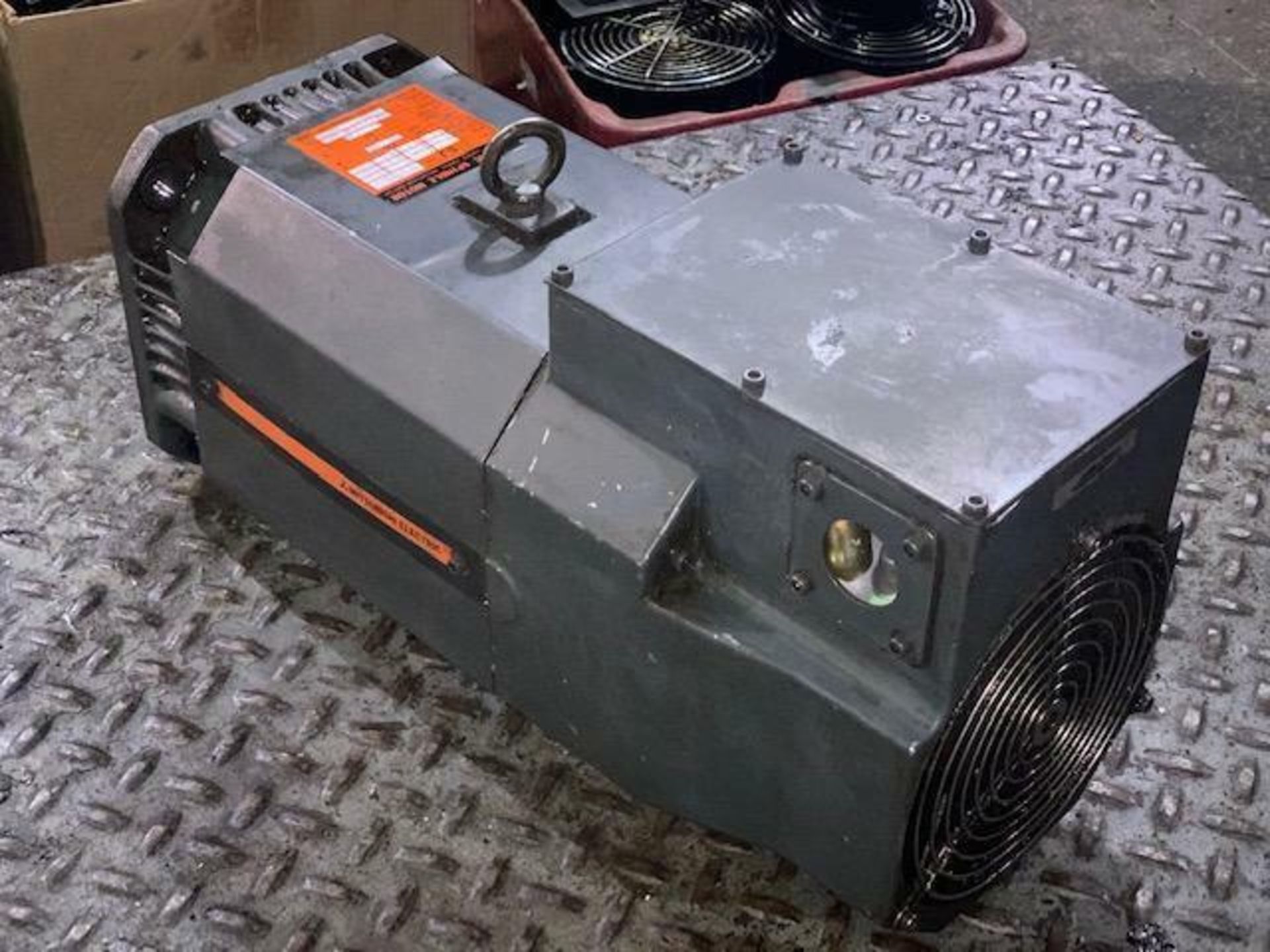 Mitsubishi AC Spindle Drive Motor, SJ-5.5 A, 3.7/5.5 kW, 200V - Image 4 of 5