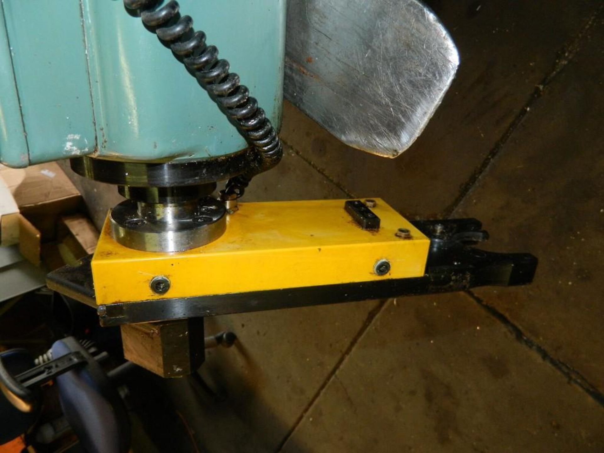 Matsuura MC-710V-2 Tool Changer Arm - Image 3 of 8