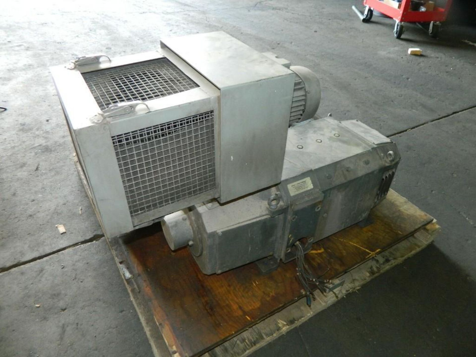 Bull 30 HP DC Machine Motor, Frame# 160S, 1150/1550/3450 RPM - Image 2 of 9