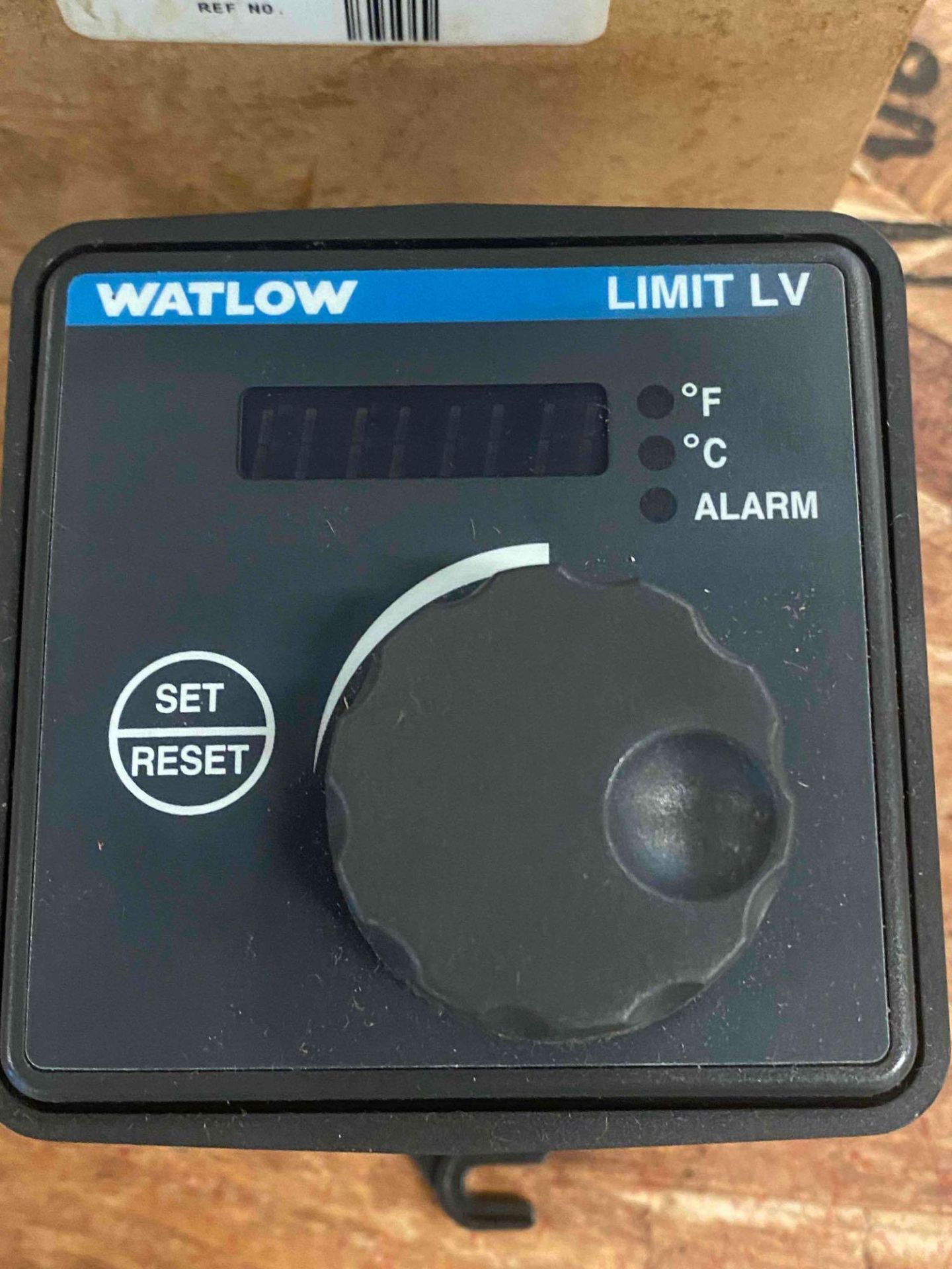 Watlow SERIES LV Temperature Limit Controller